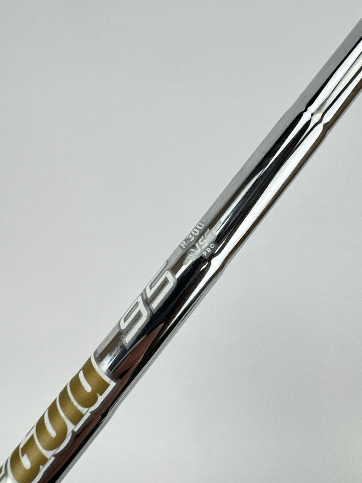 Dynamic Gold 95 Iron Shaft VSS Pro R300 Regular Steel 36.25"/0.355 Tapered/332216