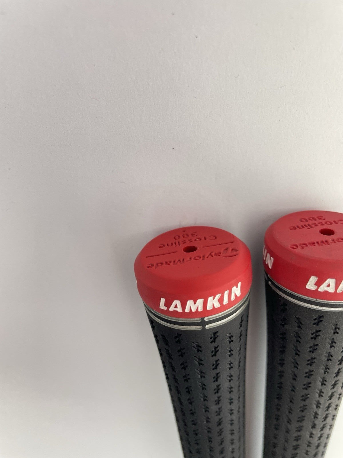 Lamkin Crossline Taylormade Grips (2) 360 Standard /Black/Red /Pulled /280624