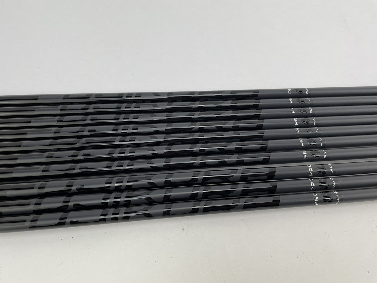 Fujikura Pro 63i Iron Shaft Set (10) Regular Flex Graphite/0.370 Parallel0