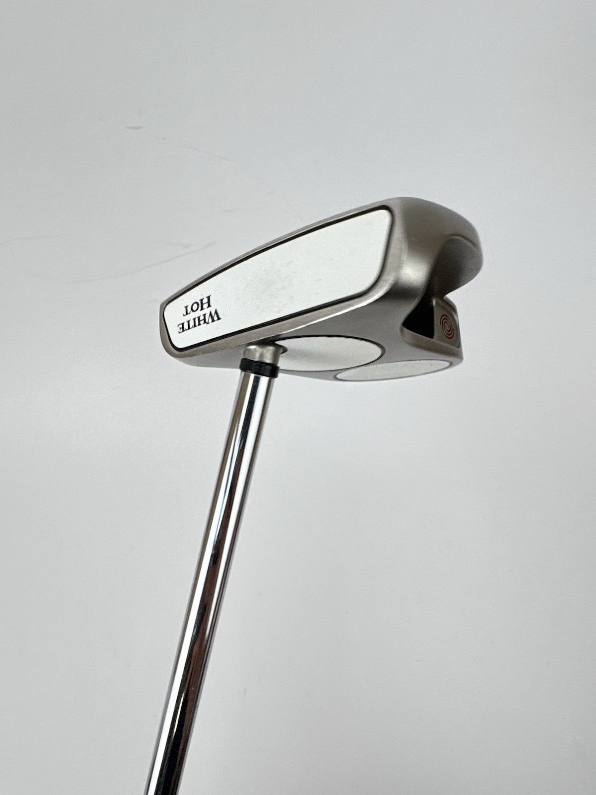 Odyssey 2 Ball Putter White Hot Center Shafted 33.5” /Right Handed /344784