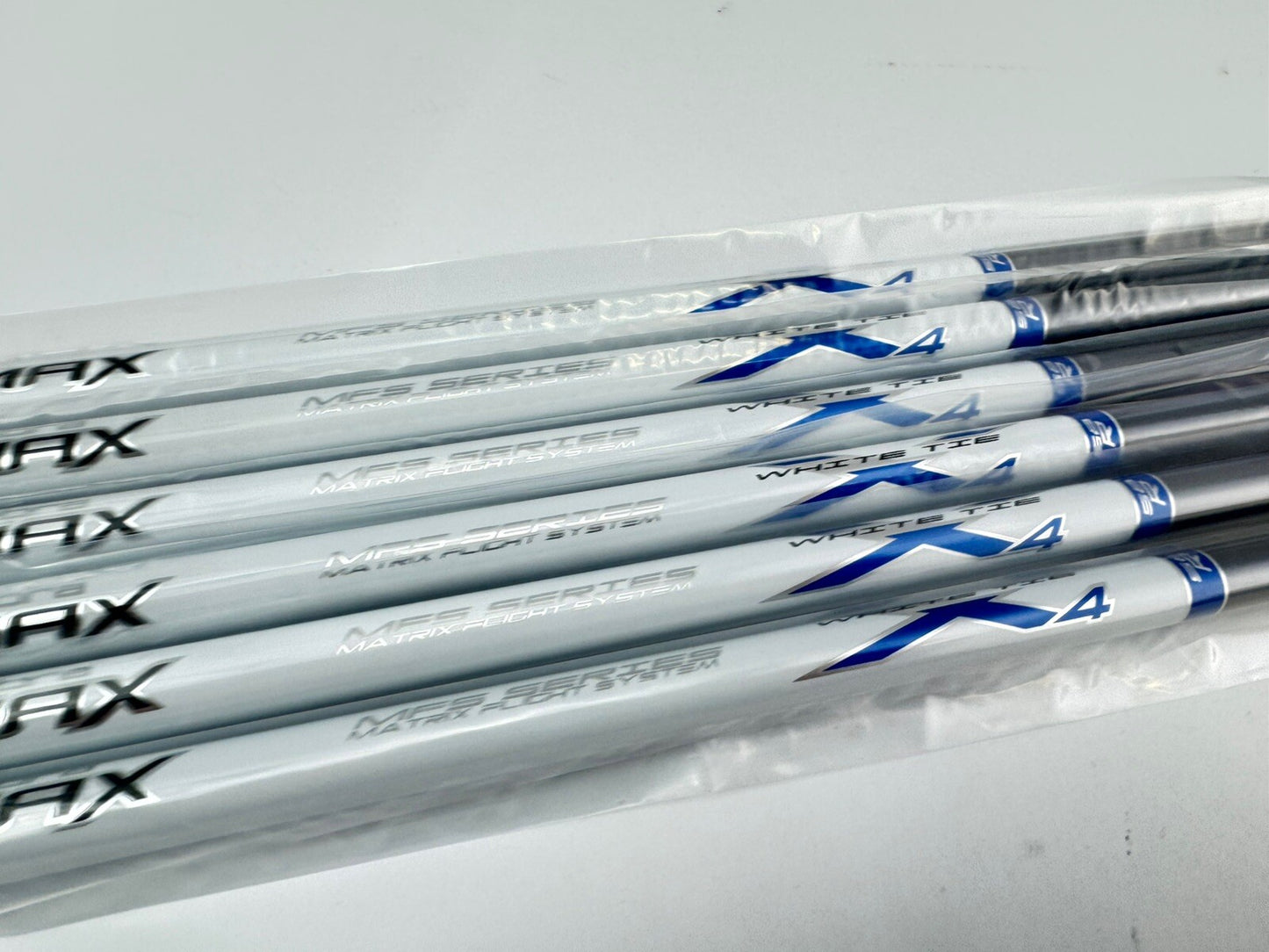 Matrix Iron Shaft Set (7) White Tie Regular Graphite 42” /0.370 Parallel /223922