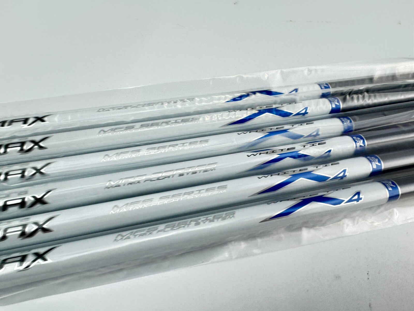 Matrix Iron Shaft Set (7) White Tie Regular Graphite 42” /0.370 Parallel /223922