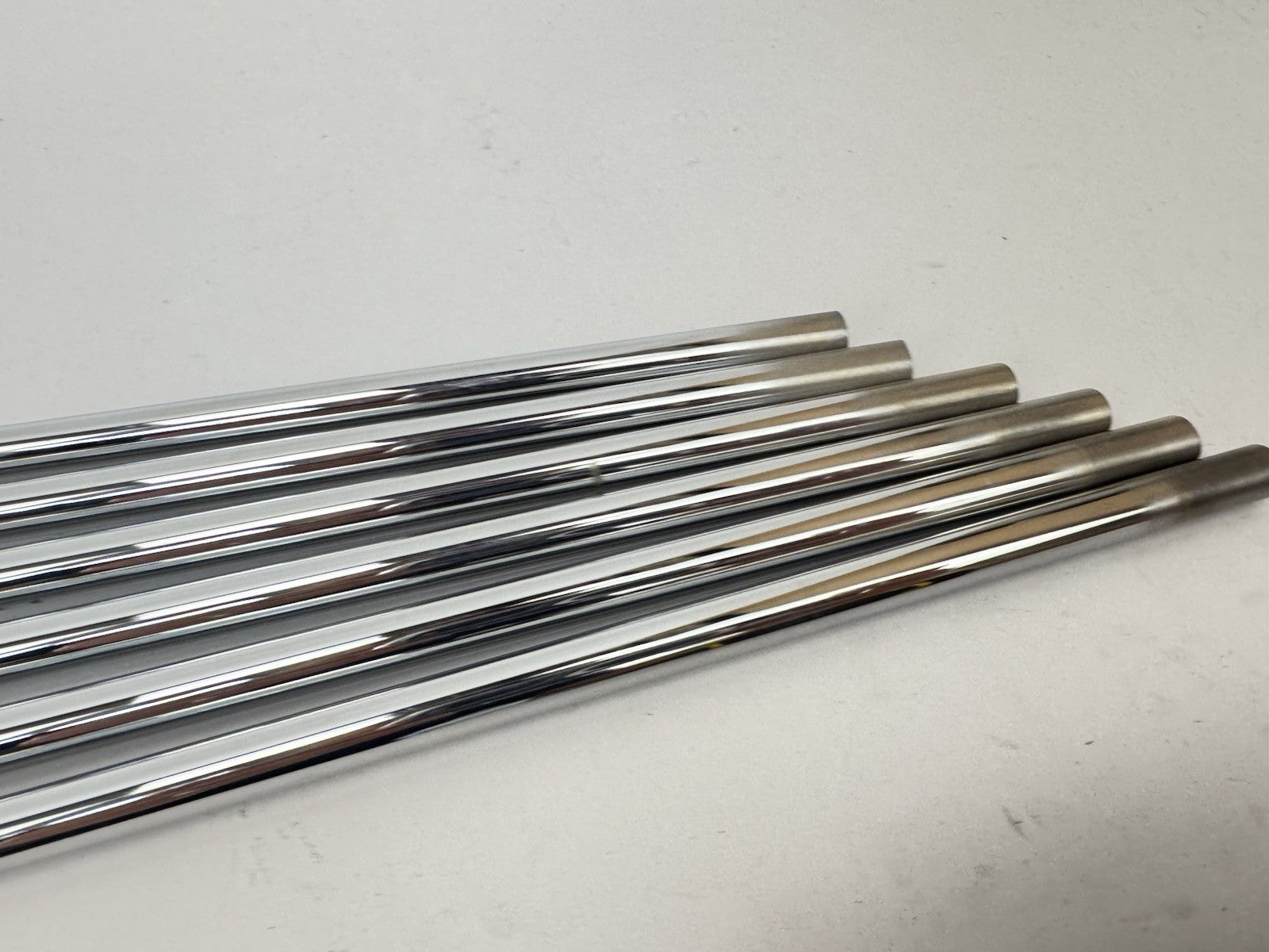 True Temper Vector Iron Shaft Set (6) 80G Regular Steel 0.370 Parallel /351549