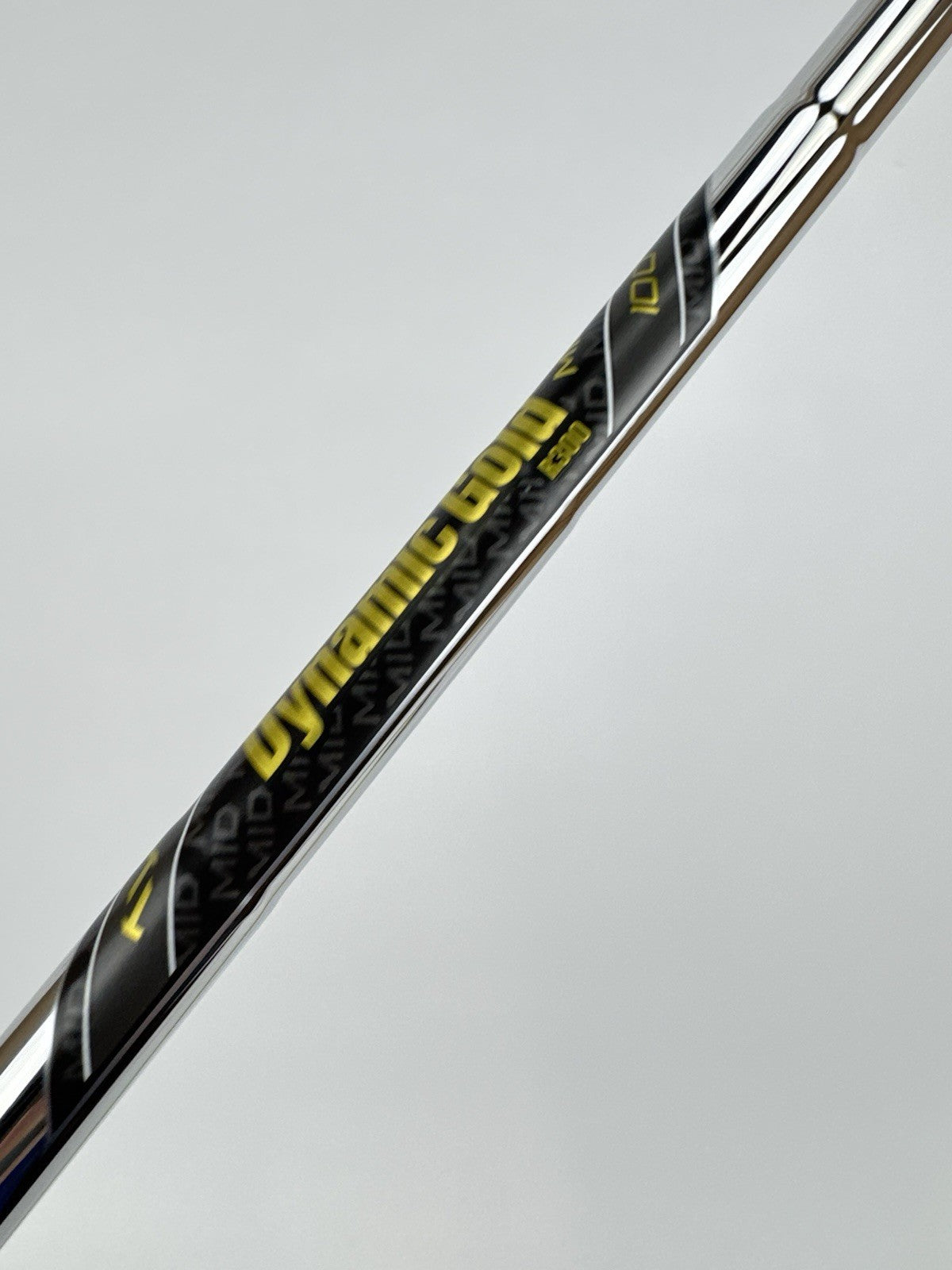 Dynamic Gold Mid 100 Iron Shaft R300 Regular Flex Steel 35.5” /0.355 /318945