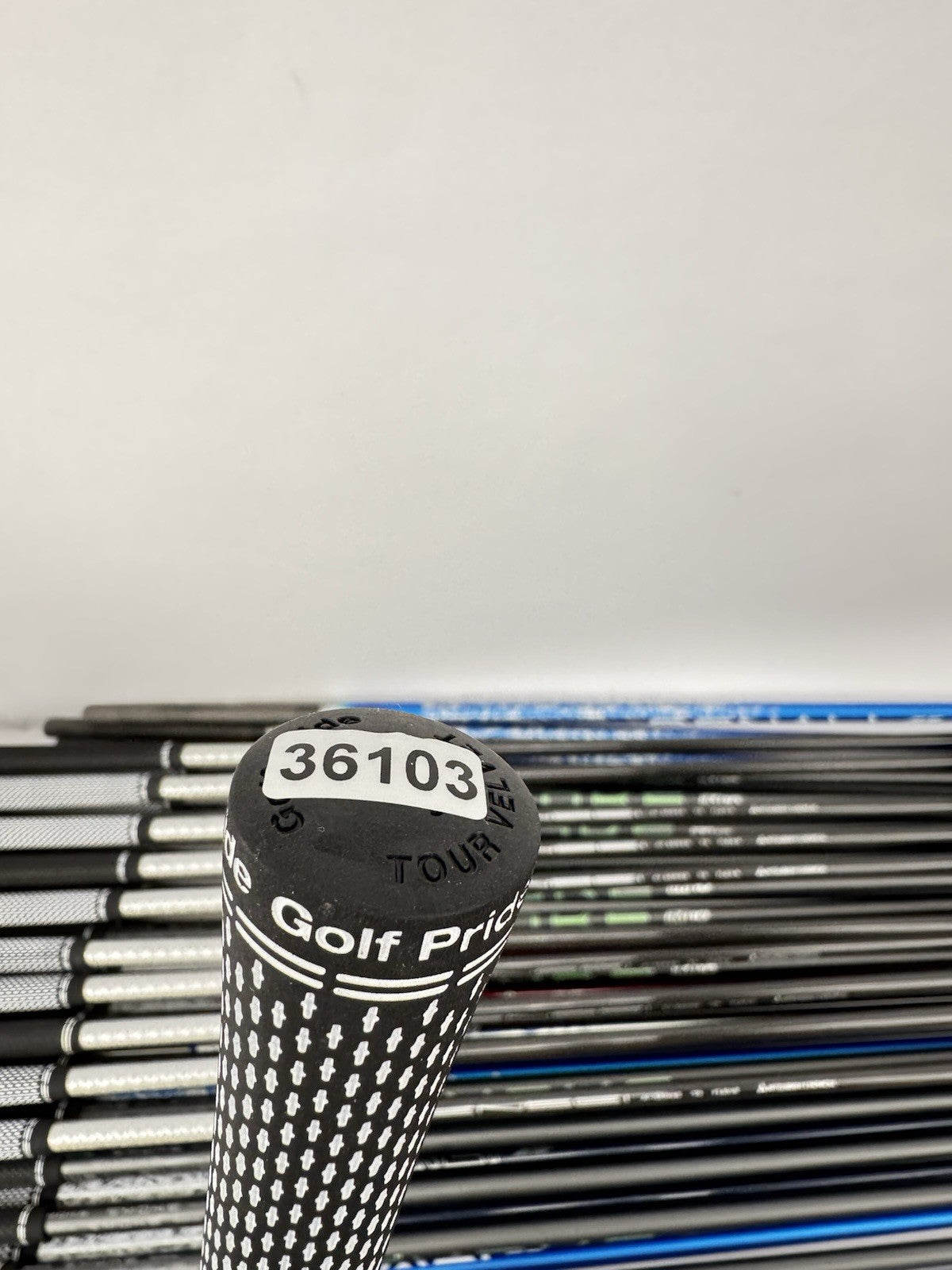 Taylormade Qi4D Driver Shaft Tensei White Raw 75 Stiff Graphite 44.5” /3610311