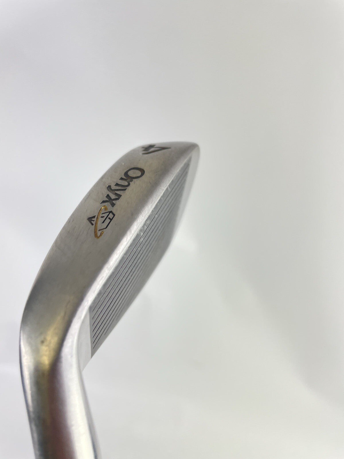 Onyx Golf 4 Iron ZX-Pro Regular Flex Steel /Right Handed /Good Grip /84747