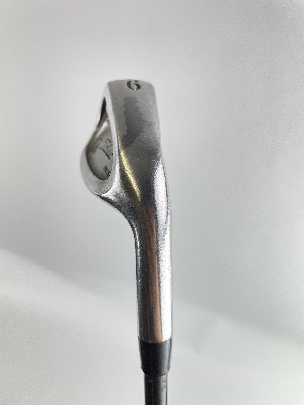 Titleist 981SL 9 Iron Dci Regular Flex Graphite /Right /New Grip /111273