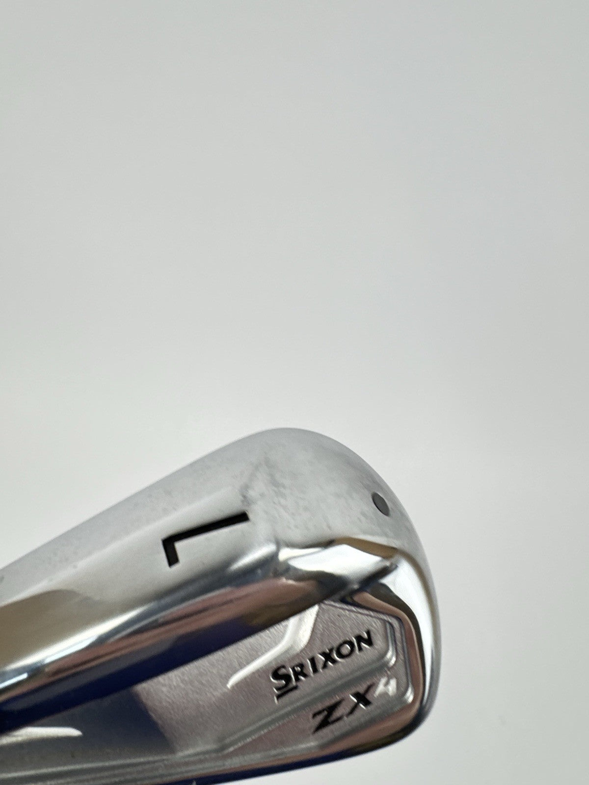 Srixon ZX4 7 Iron Left Handed Regular Graphite +1” /New Grip /Demo /331575