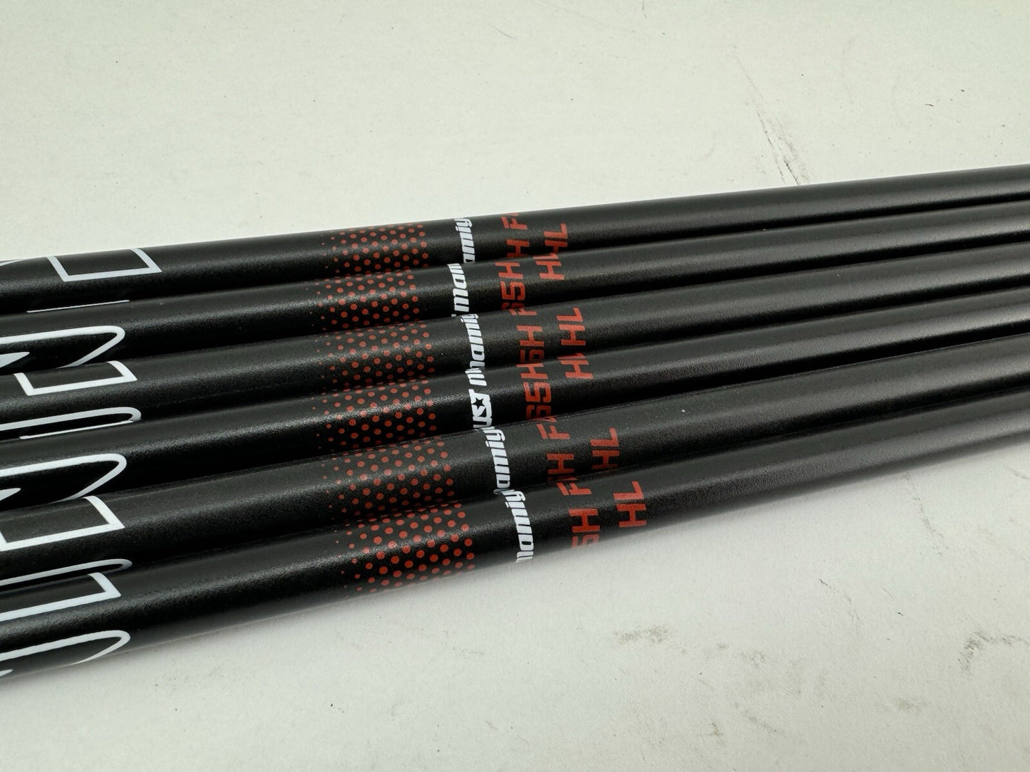 UST Proforce Iron Shaft Set (6) HL F4 Stiff Graphite 42” /0.370 Parallel /212055