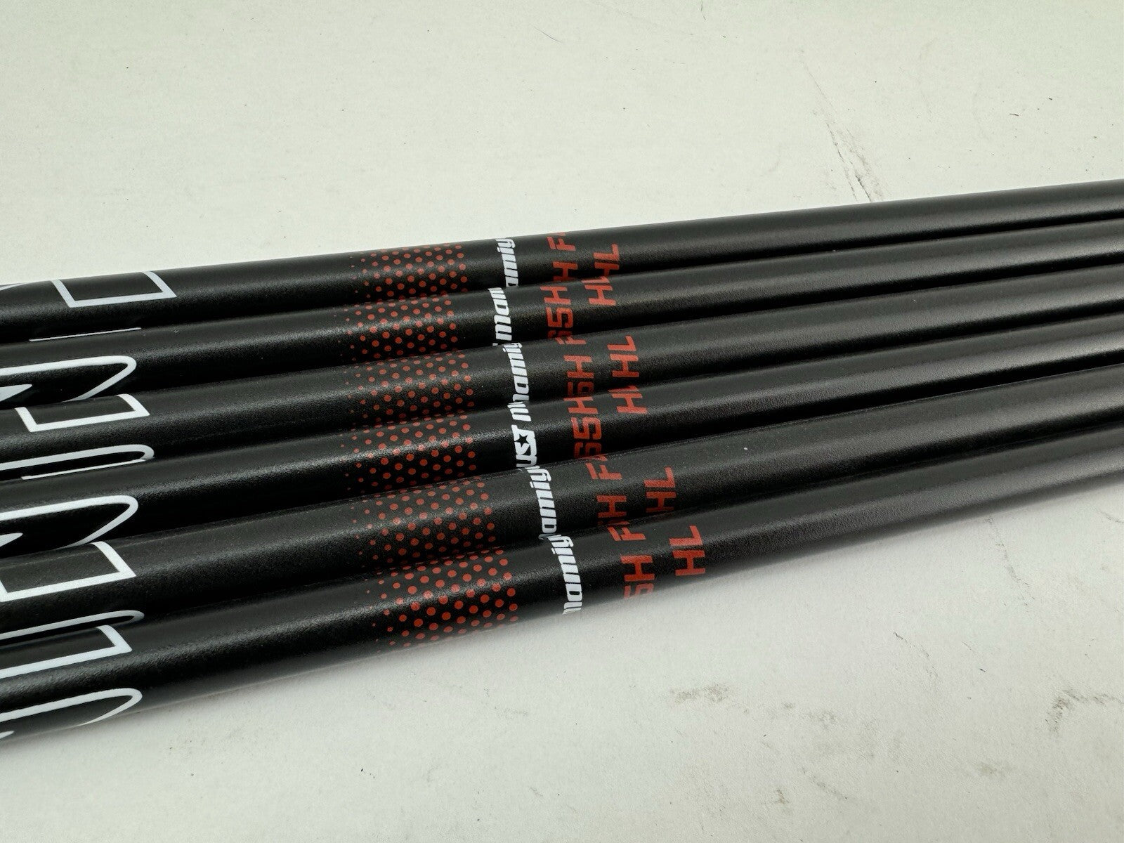 UST Proforce Iron Shaft Set (6) HL F4 Stiff Graphite 42” /0.370 Parallel /212055