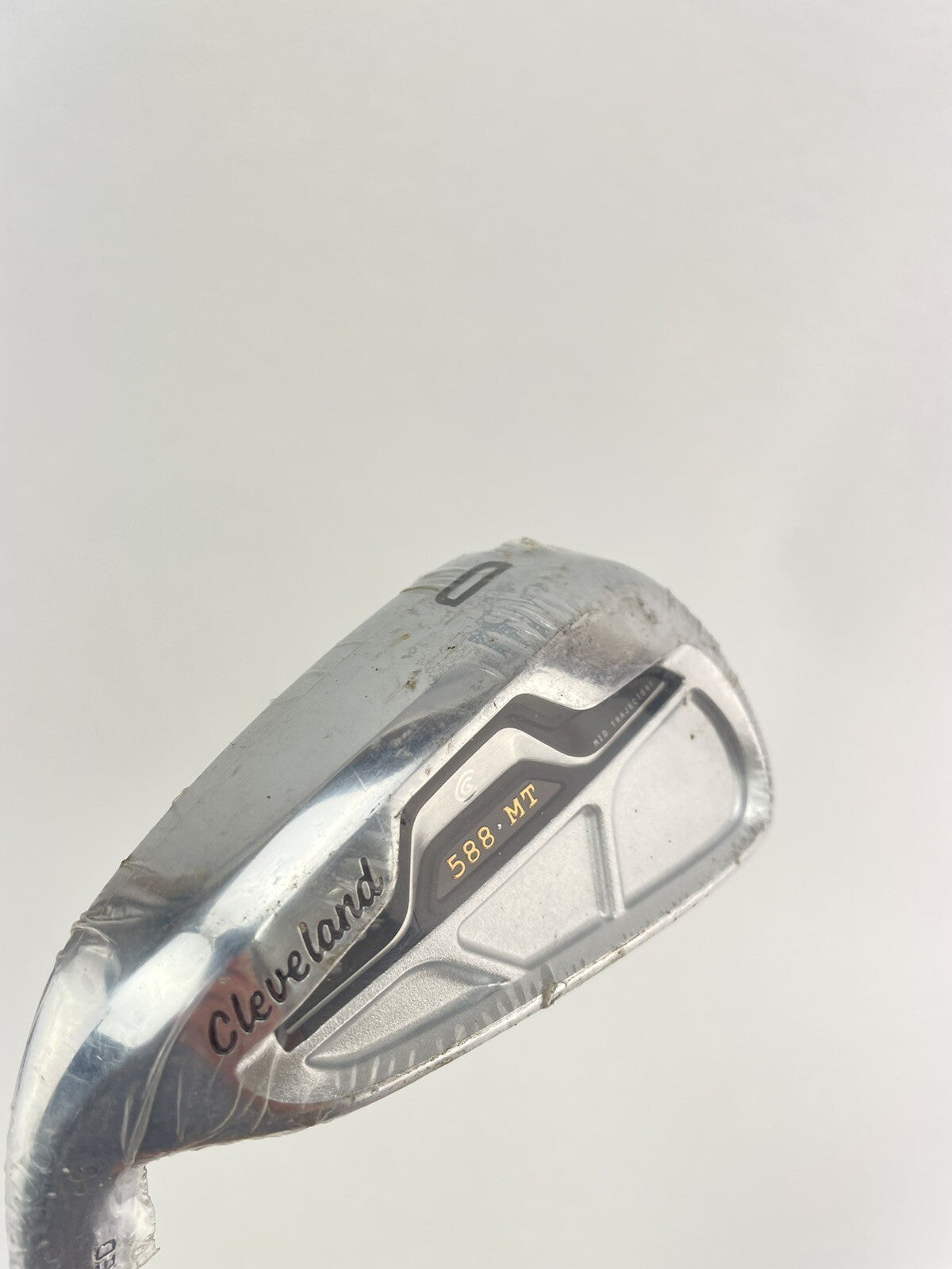 Cleveland 588MT Gap Wedge Left Handed Wedge Flex Graphite /New /163672
