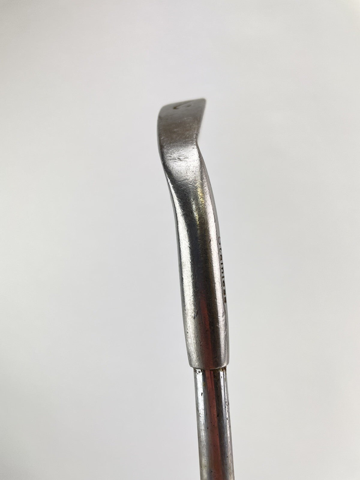 Lynx USA 2 Iron Regular Flex Steel/Right Handed /New Grip /204666