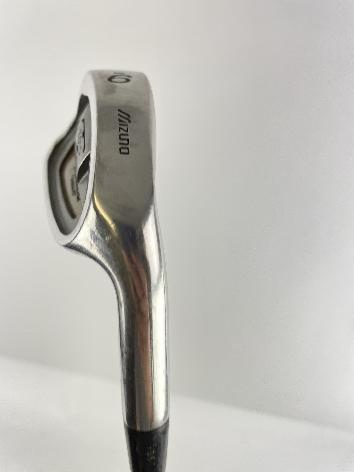 Mizuno T-Zoid Ladies 9 Iron Titanium Ladies Graphite /Right /New Grip /98726