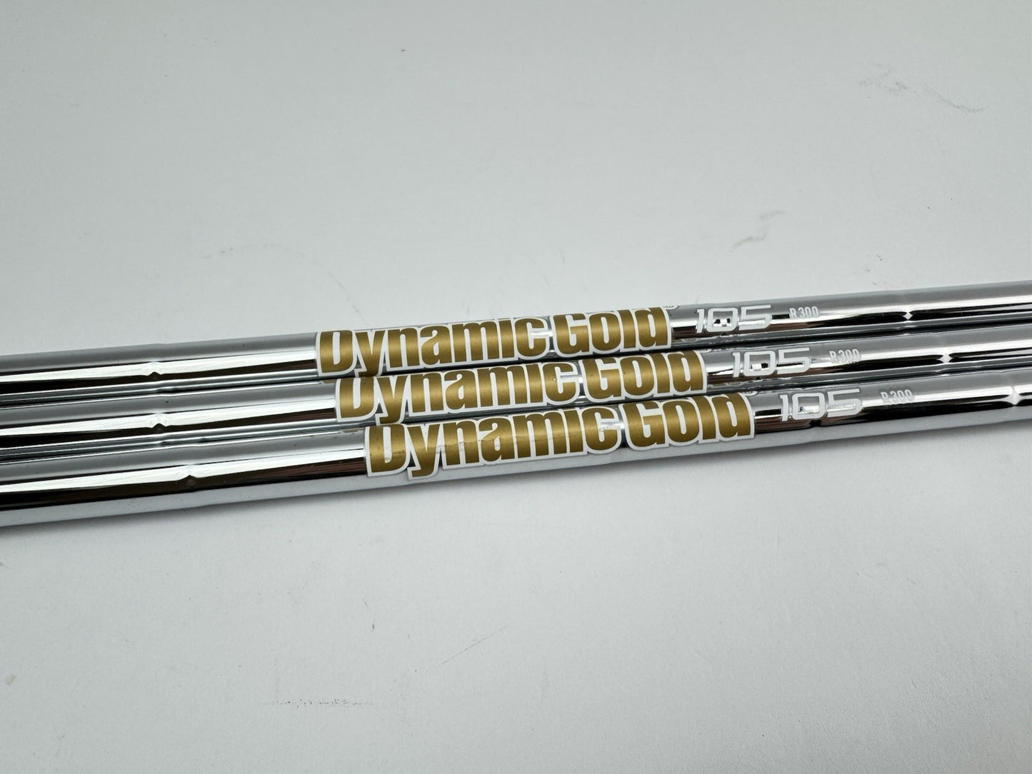 Dynamic Gold Wedge Shaft Set (3) 105 R300 Regular Steel /0.355 Tapered /328870