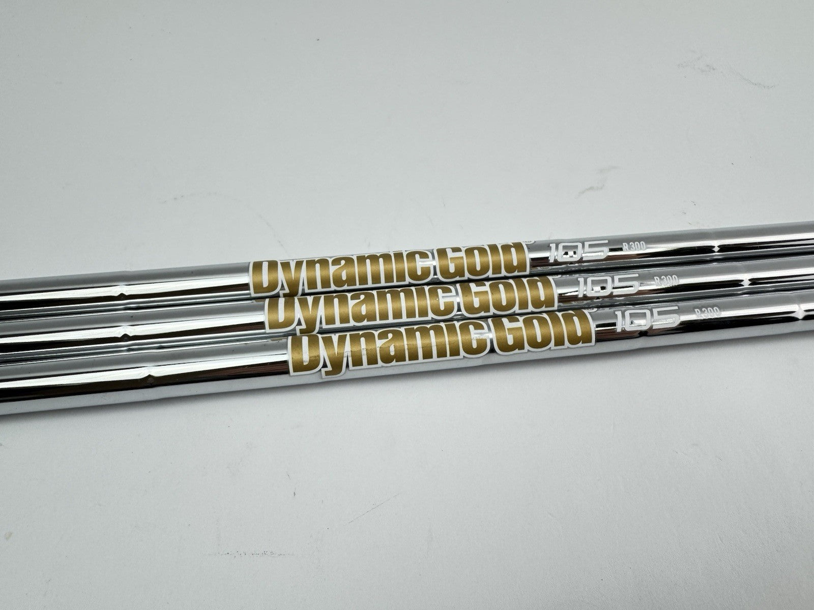 Dynamic Gold Wedge Shaft Set (3) 105 R300 Regular Steel /0.355 Tapered /328870