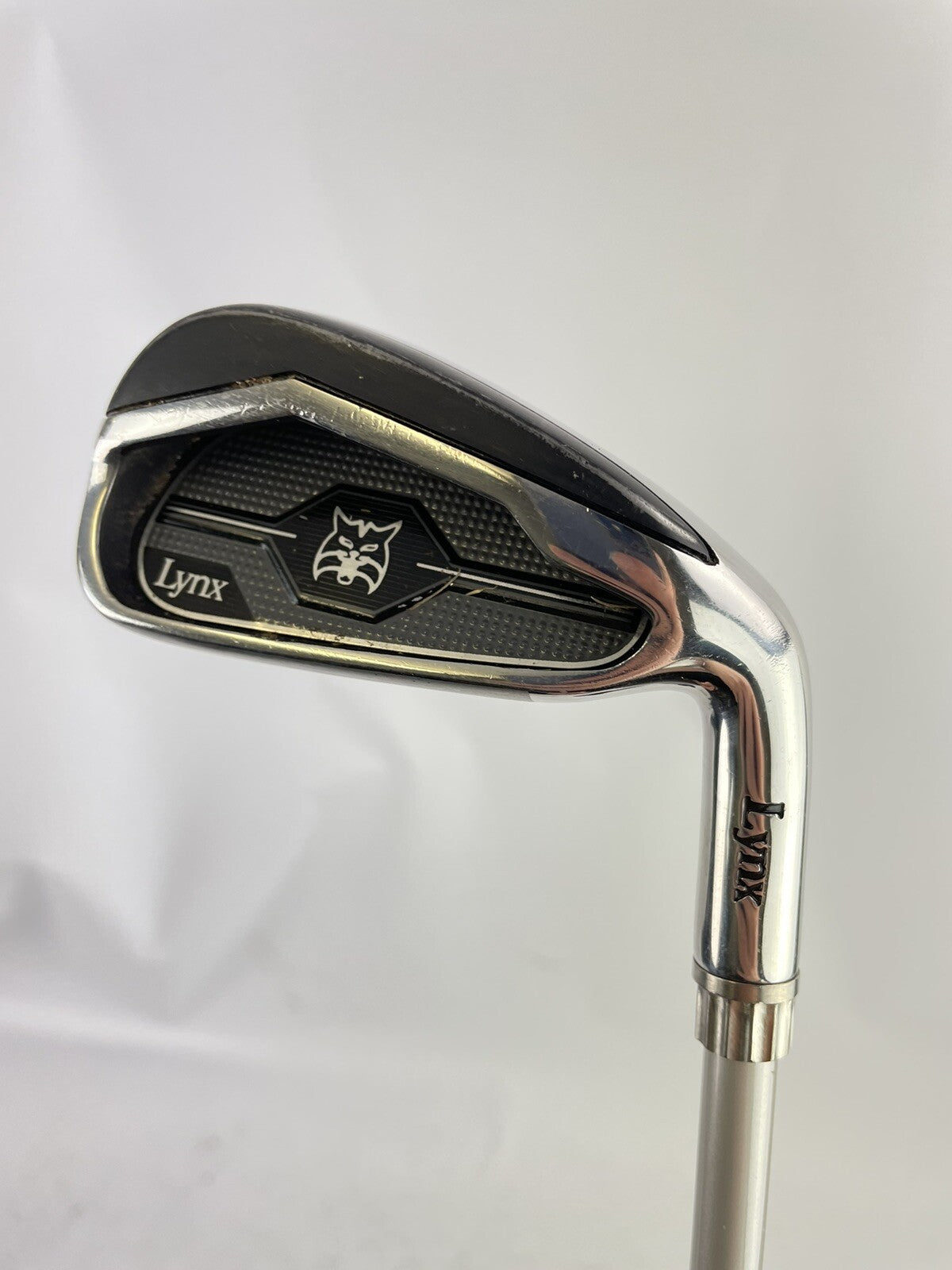 Lynx Golf 6 Iron UST Regular Flex Graphite /Right Handed /Demo /80640