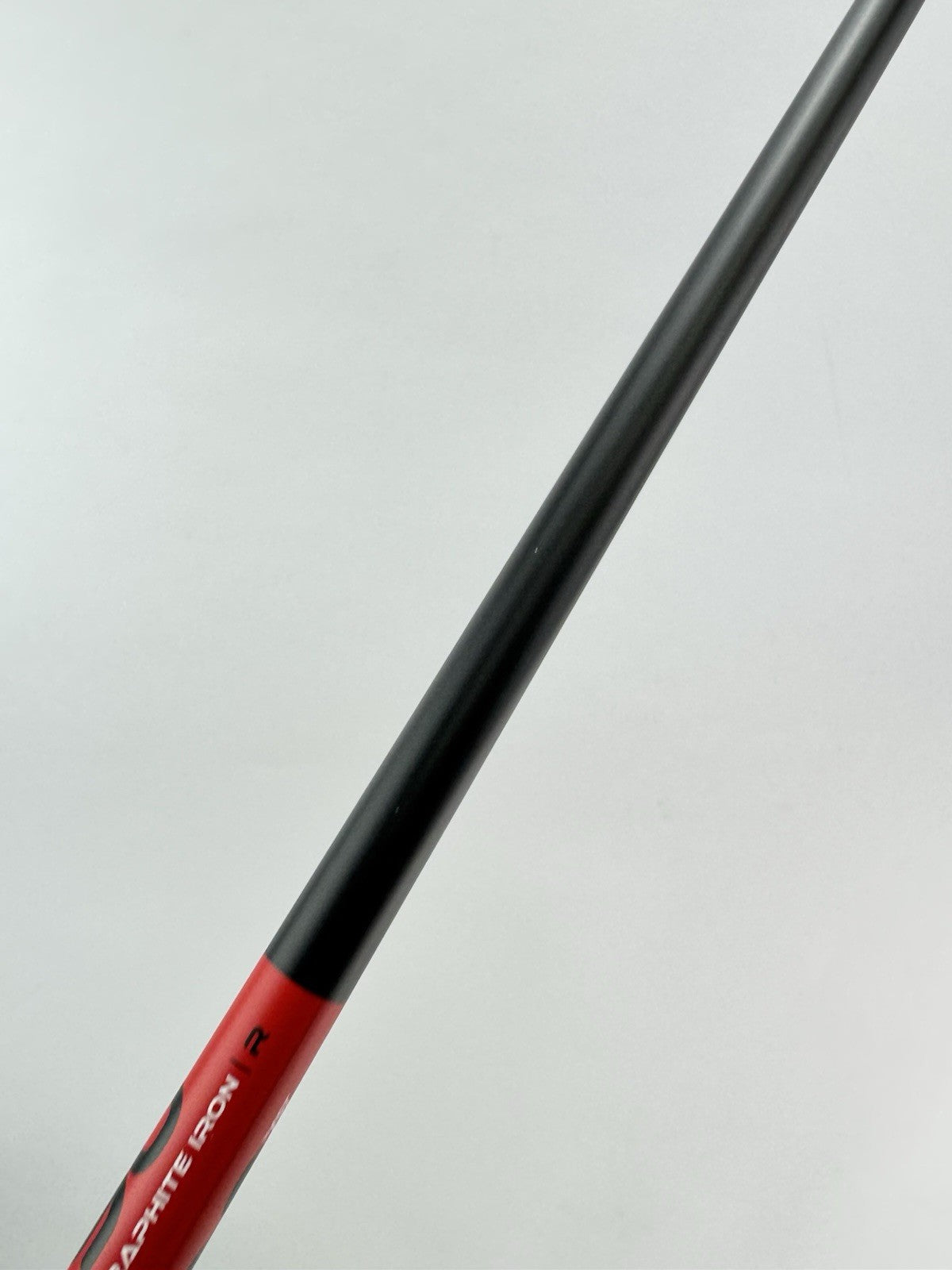 KBS Tour Graphite Iron Shaft 90 Regular Flex Graphite 35” /0.355 Tapered /271176