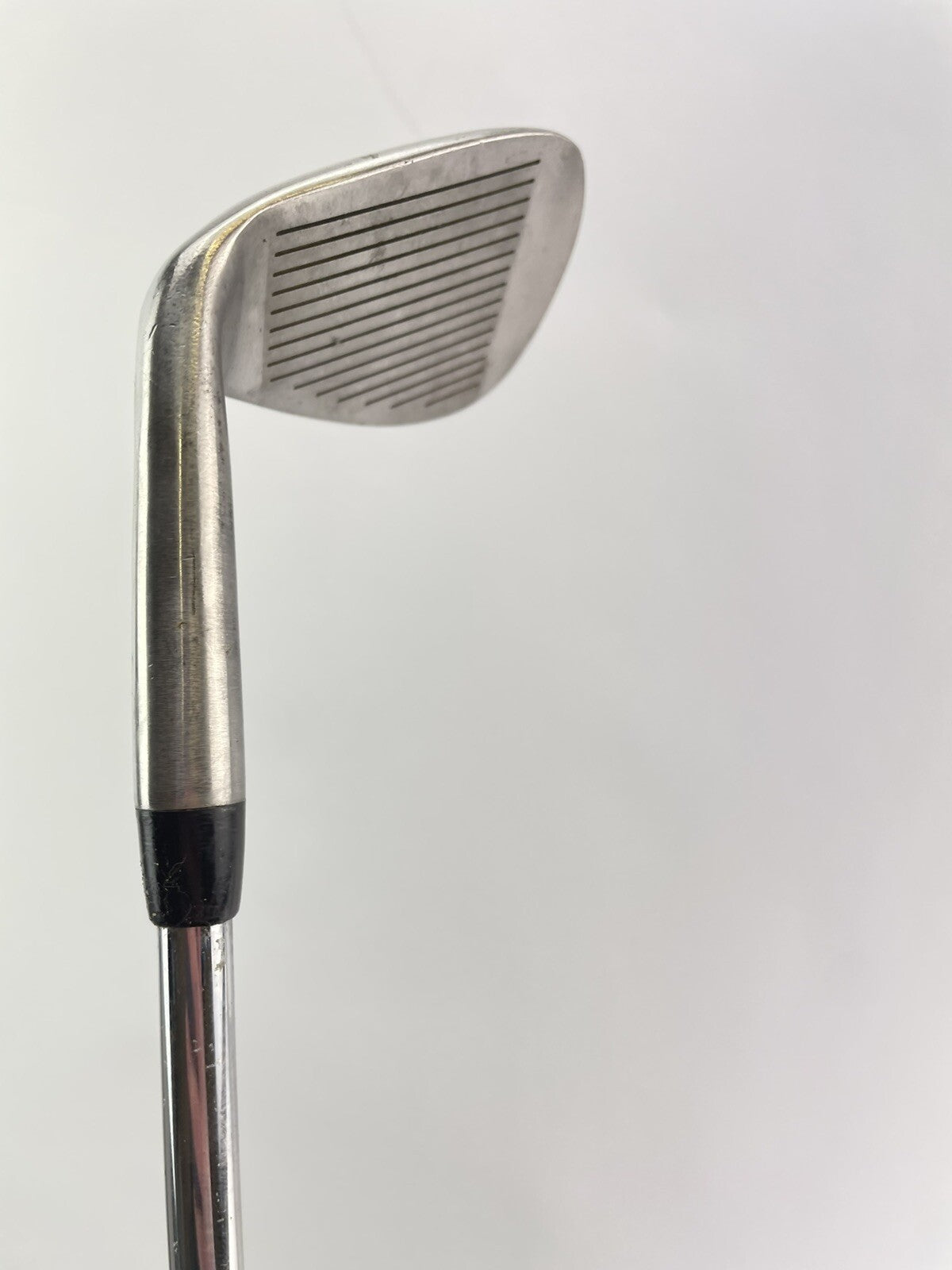 Slazenger Golf Sand Wedge 56* V300 Regular Flex Steel /Right /New Grip /218617