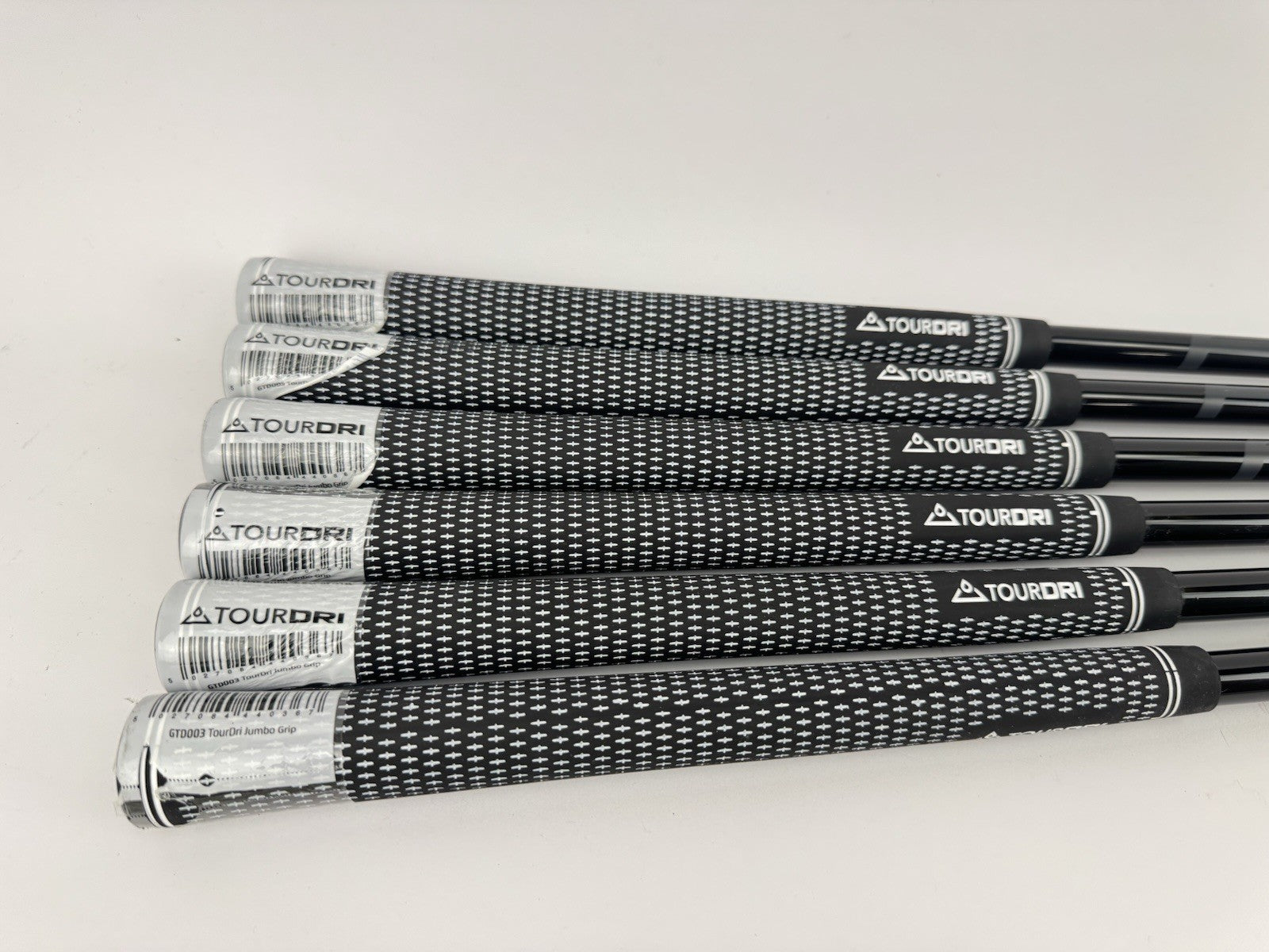 Fujikura Pro Iron Shafts 5-PW Regular Graphite 0.355 Tapered /Jumbo Grips/339266