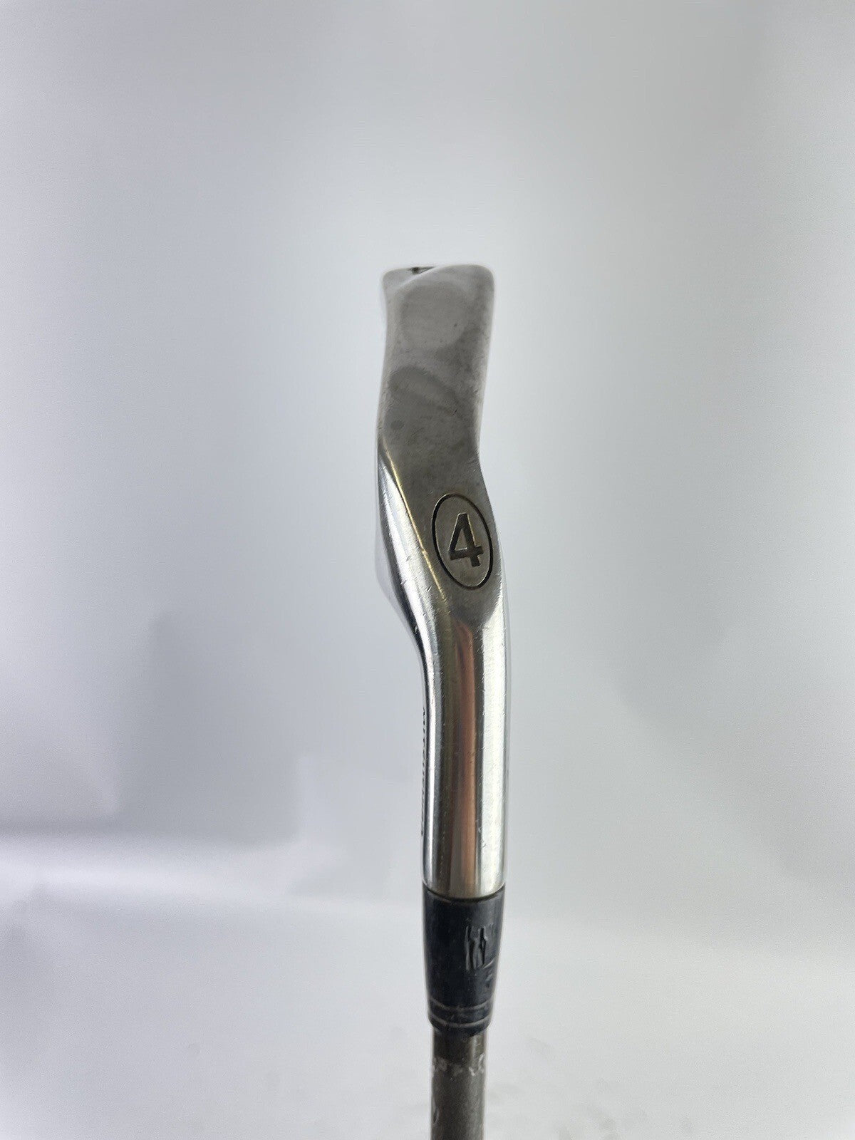 Viper Golf 4 Iron Regular Flex Graphite /Right Handed /New Grip / 38904