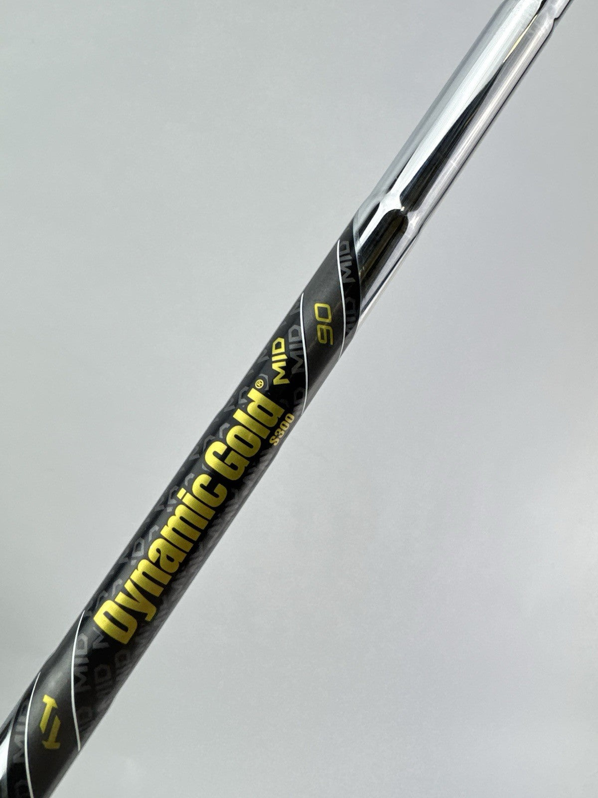 Dynamic Gold Mid 90 Iron Shaft Stiff Flex Steel 35.5” /0.370 Parallel /305755