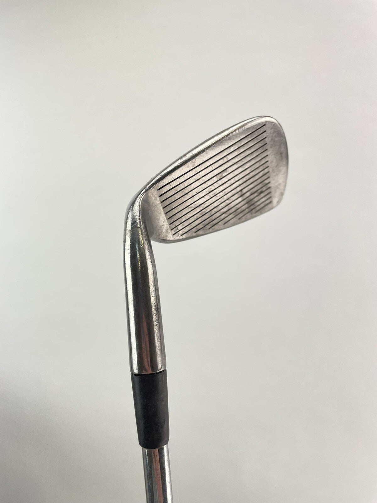 Titleist DTR 9 Iron Black Dot /Regular Flex Steel /Right Hand /New Grip /205689