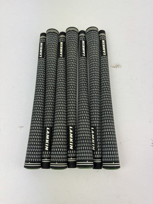 Lamkin Crossline Golf Grips (7) Men’s Standard /Arcoss Connect Compatible/286990