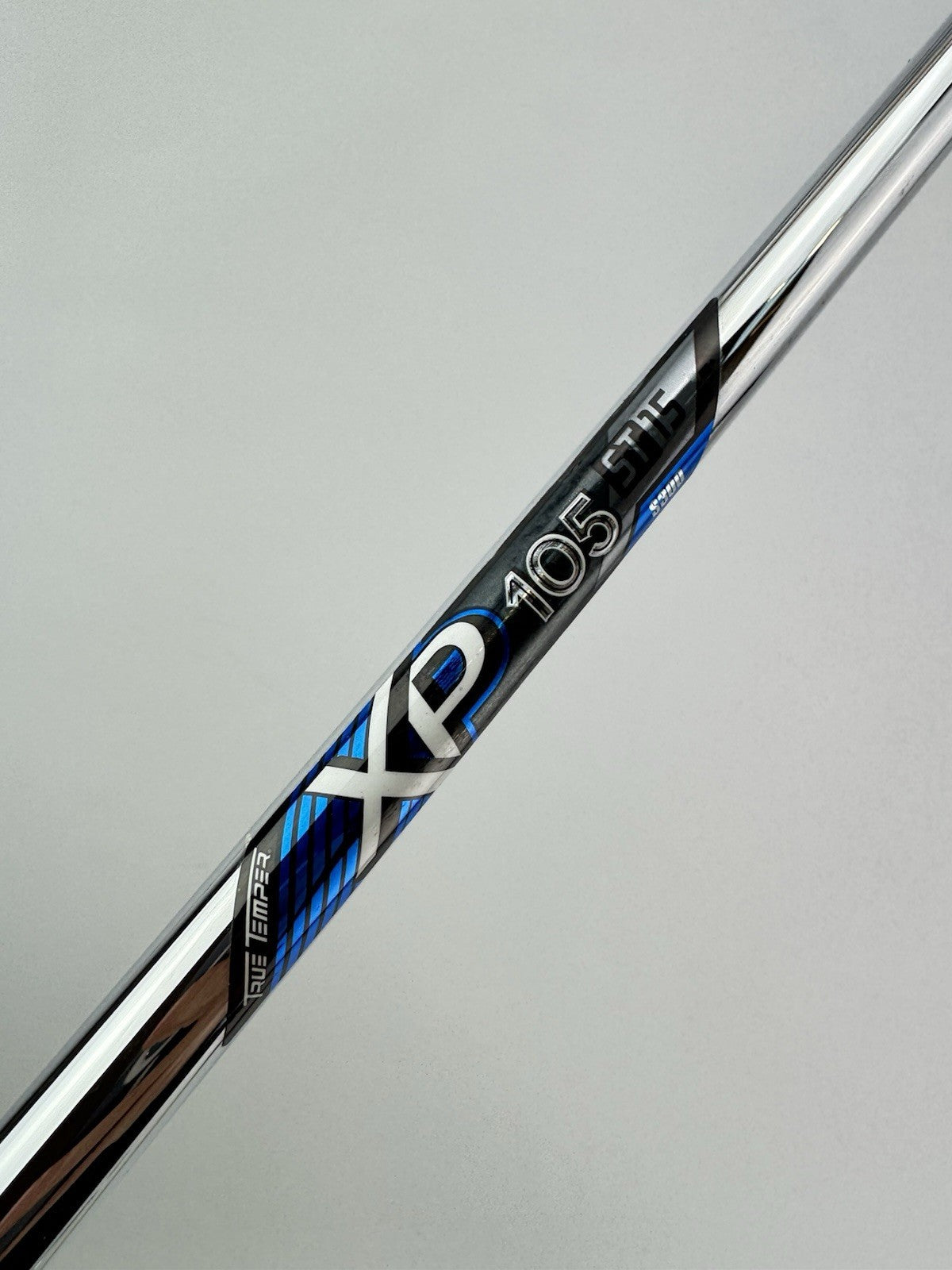 XP105 Iron Shaft Stiff Flex Steel Steel 35.5” /0.370 Parallel /308521