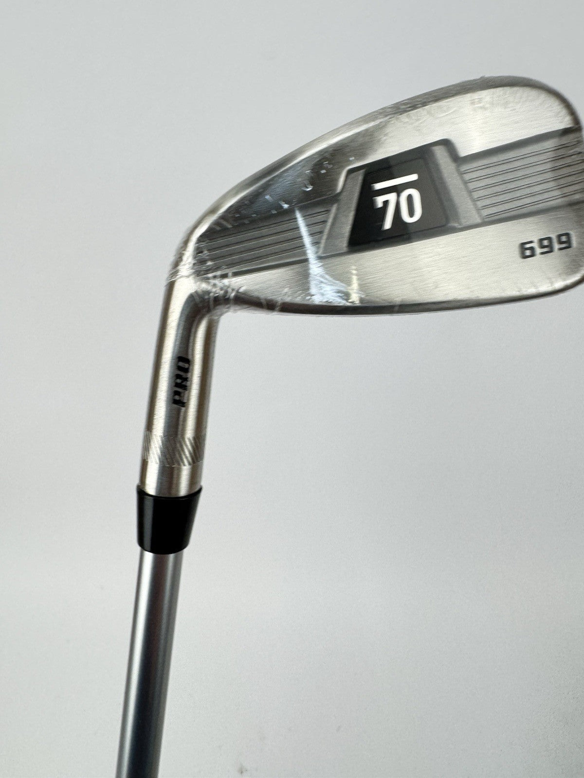 Sub 70 699 V2 Pro 4 Iron Utility 20* Left Handed Aldila Regular Graphite /339631