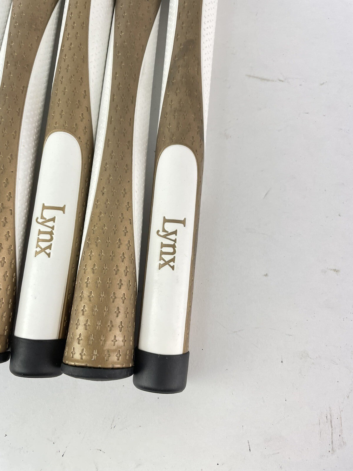 Lynx Golf Grips (10) Ladies Standard /Gold/White /Soft Winn Style /Brand New4