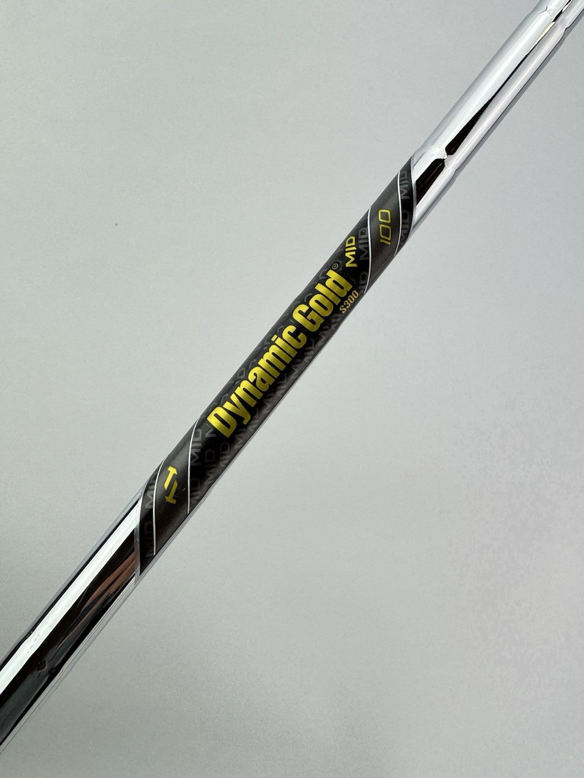 Dynamic Gold Mid 100 Iron Shaft S300 Stiff Flex Steel 35.25/0.355 Tapered /291400