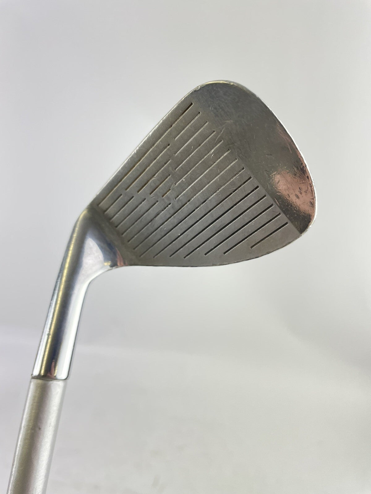 Wilson Staff Forged 9 Iron RM Midsize Stiff Graphite /Right Handed New Grip/720711
