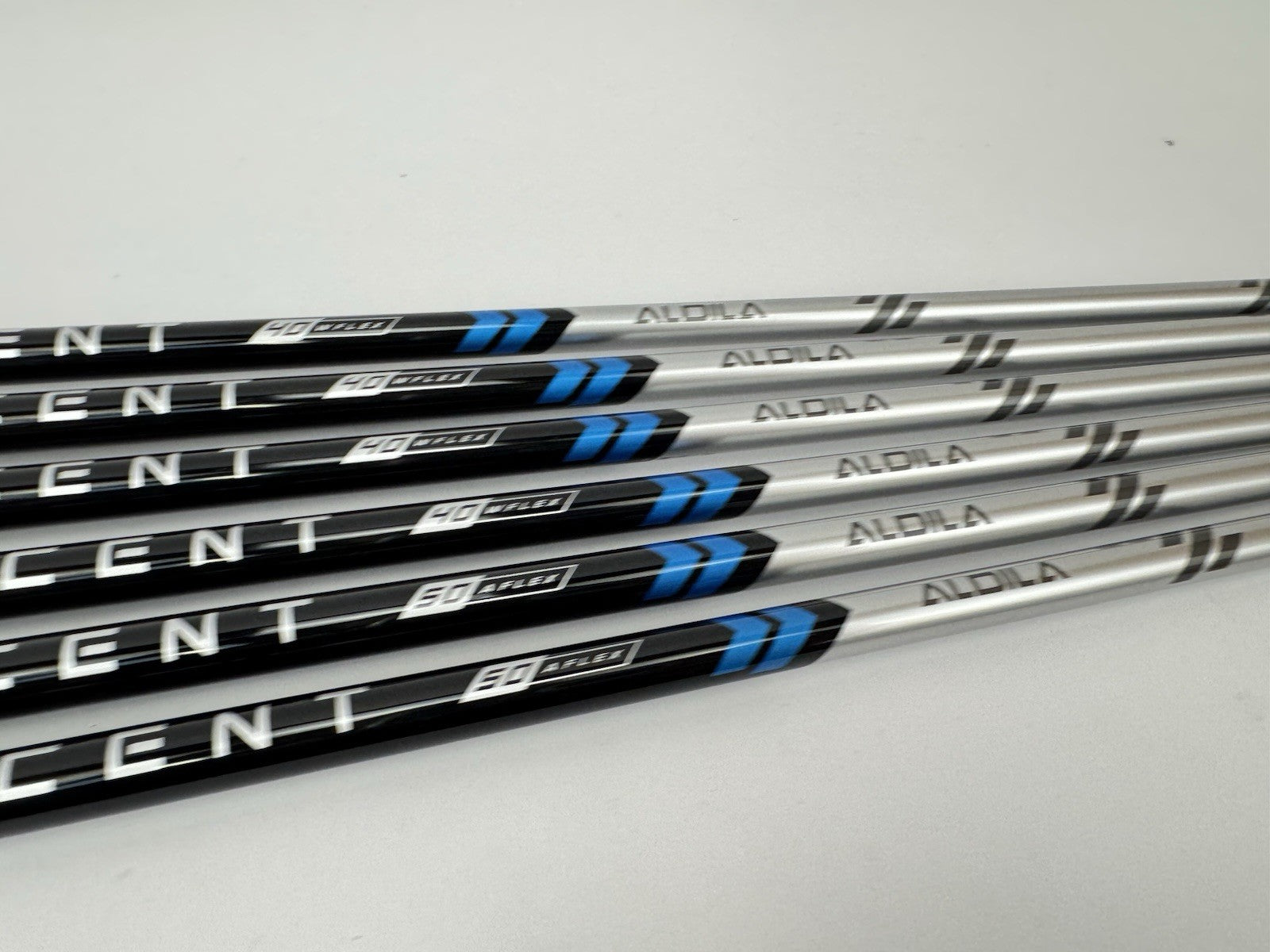 Aldila Ascent Ladies Iron Shaft Set (6) 5-PW Graphite /0.370 Parallel /345864