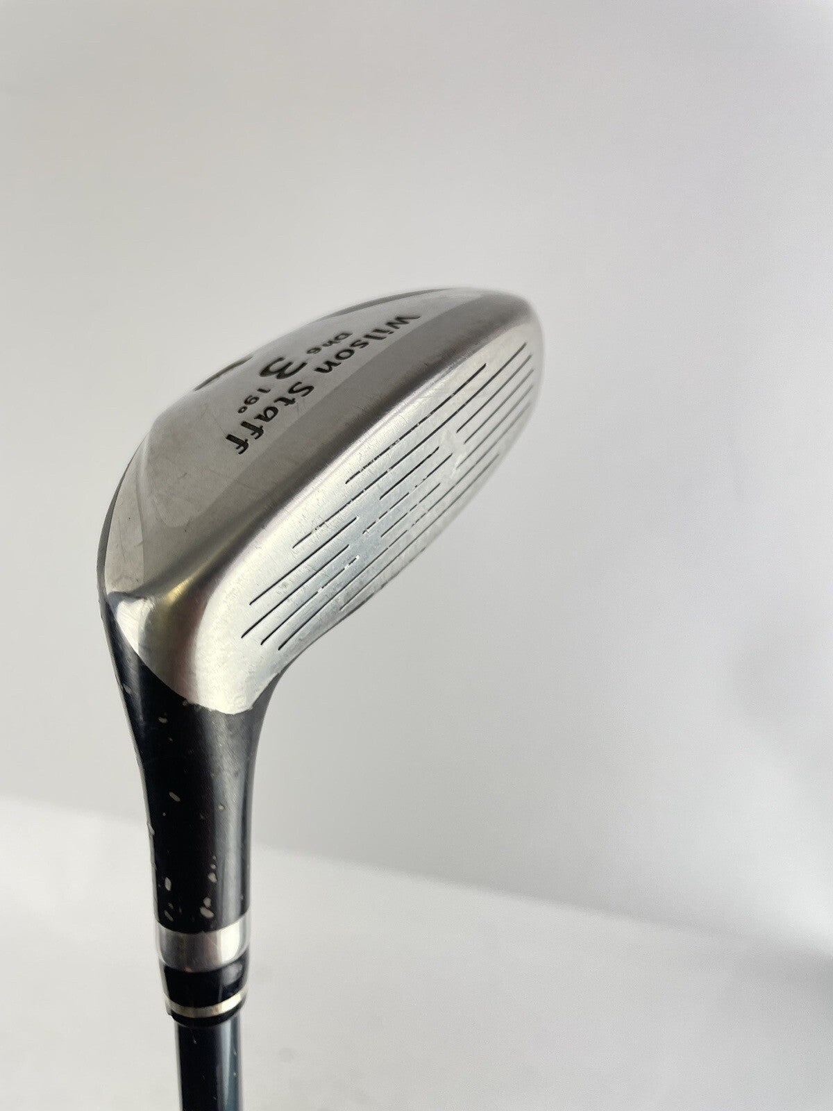 Wilson Staff 3 Hybrid 19* DH6 Ust Regular Graphite /Right Handed /Good Grip/99125