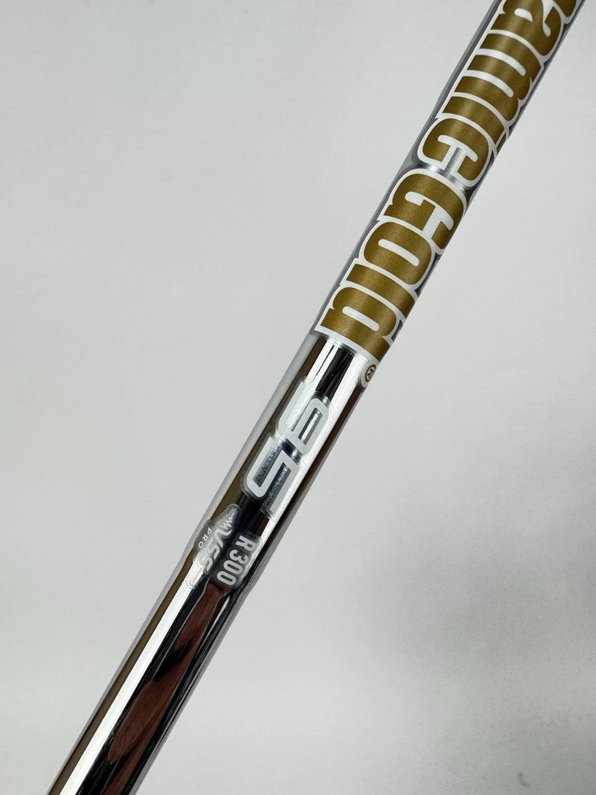 Sub 70 699 V2 Pro 4 Iron 21.5* DG95 R300 Regular Steel /Right Handed /New /3398213