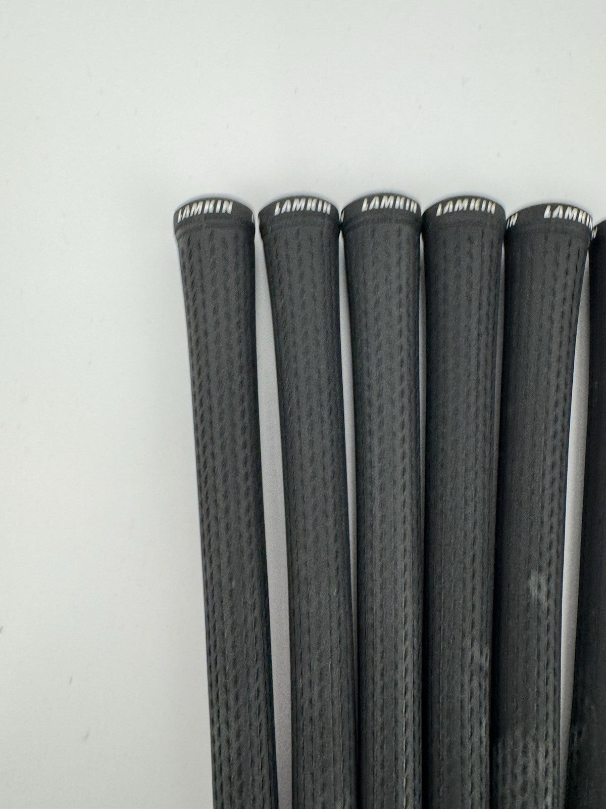 Lamkin Crossline 360 Golf Grips (6) Mens Standard /Black/White /Pulled /313642