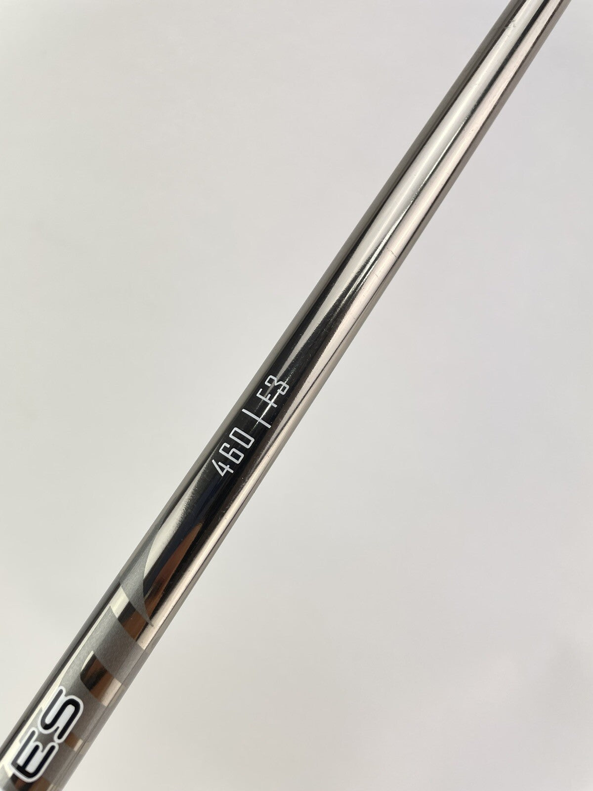 Recoil ES Iron Shaft 460 F3 Regular Flex Graphite 35.25" /0.370 Parallel /185778