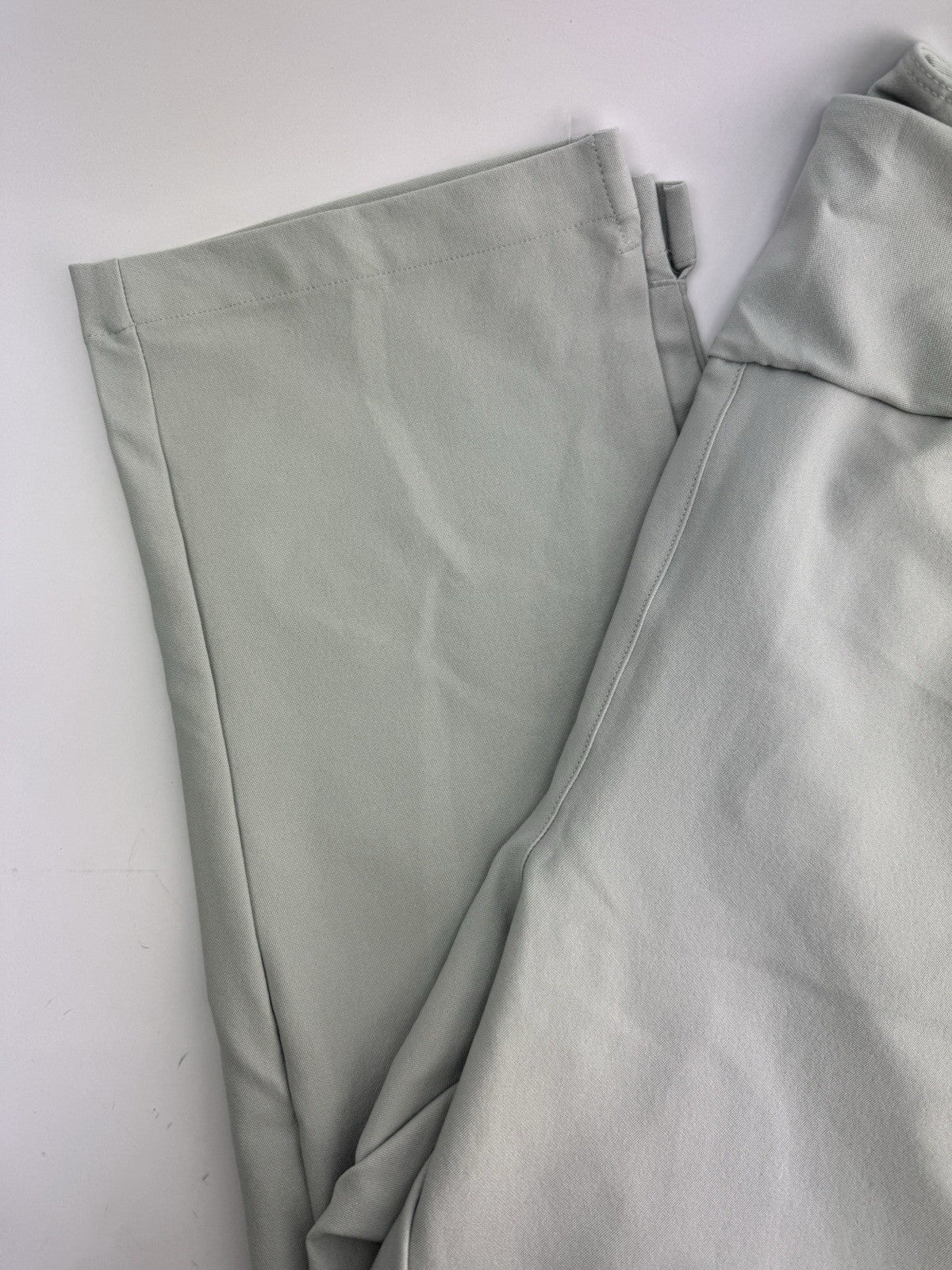 Women’s adidas 7/8 Style Straight Leg Golf Trousers Grey Size Large/New/ 309873