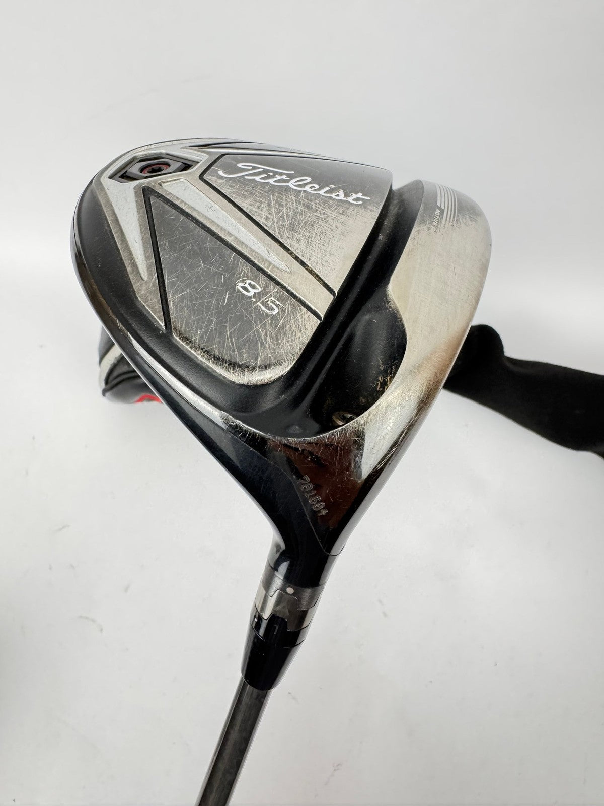 Titleist 916 D3 Driver 8.5 Degrees Phenom Extra Stiff Graphite Right Hand/363520