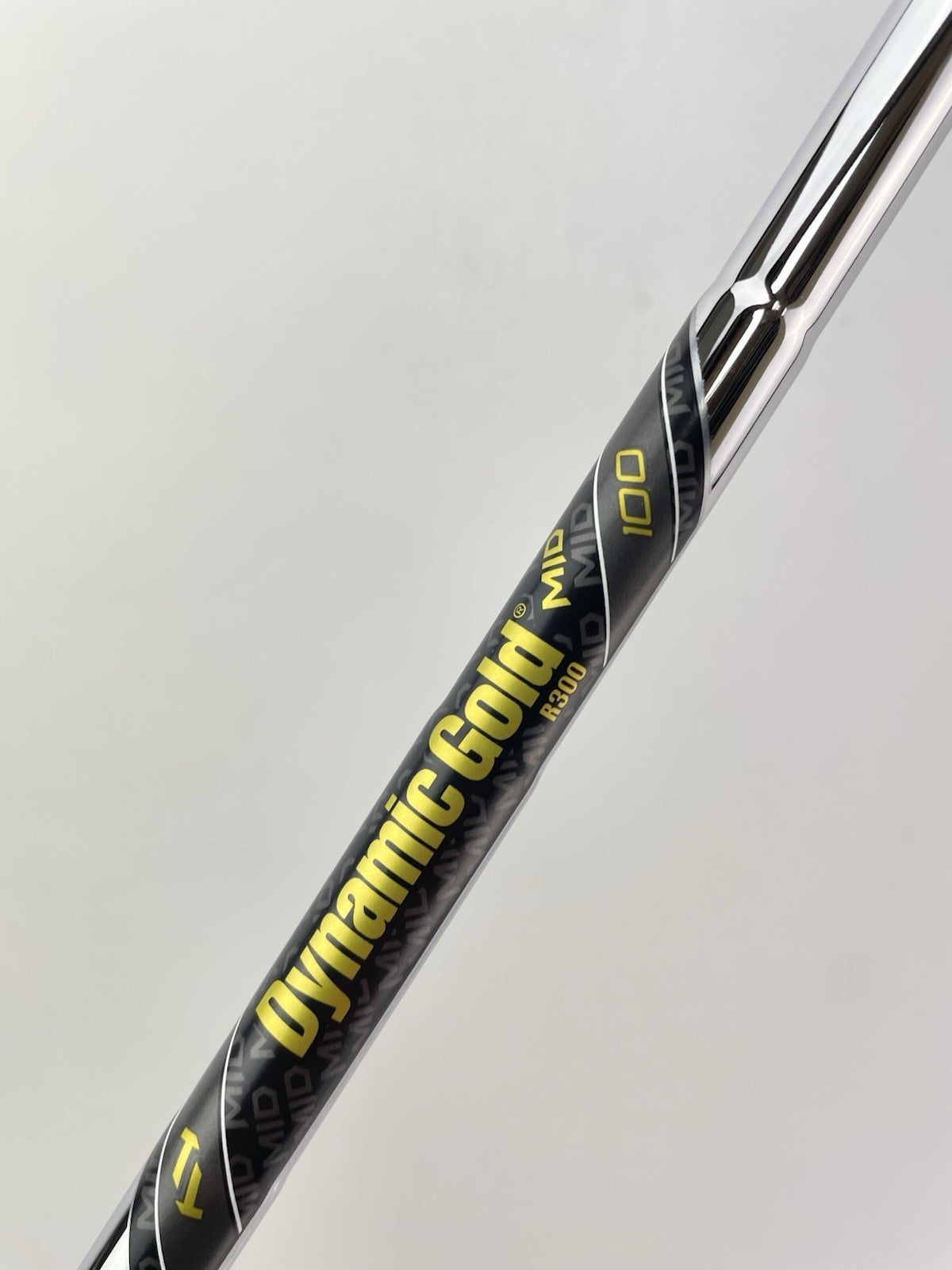 Dynamic Gold Iron Shaft Mid 100 Regular Flex Steel 35.5 /0.355 Tapered /261924