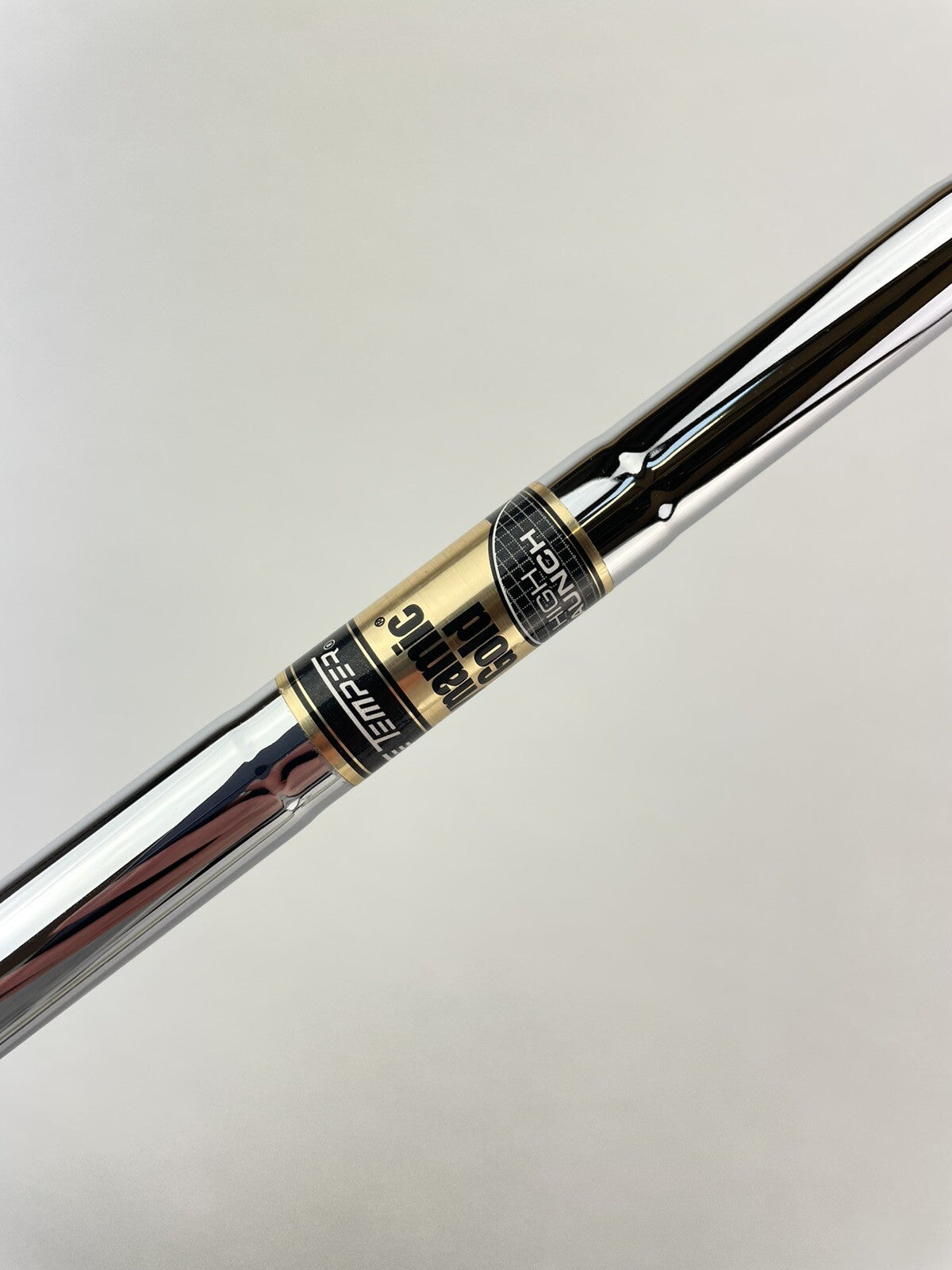 Dynamic Gold HL Iron Shaft R300 Regular Flex Steel 35.75” /0.355 Tapered/205935