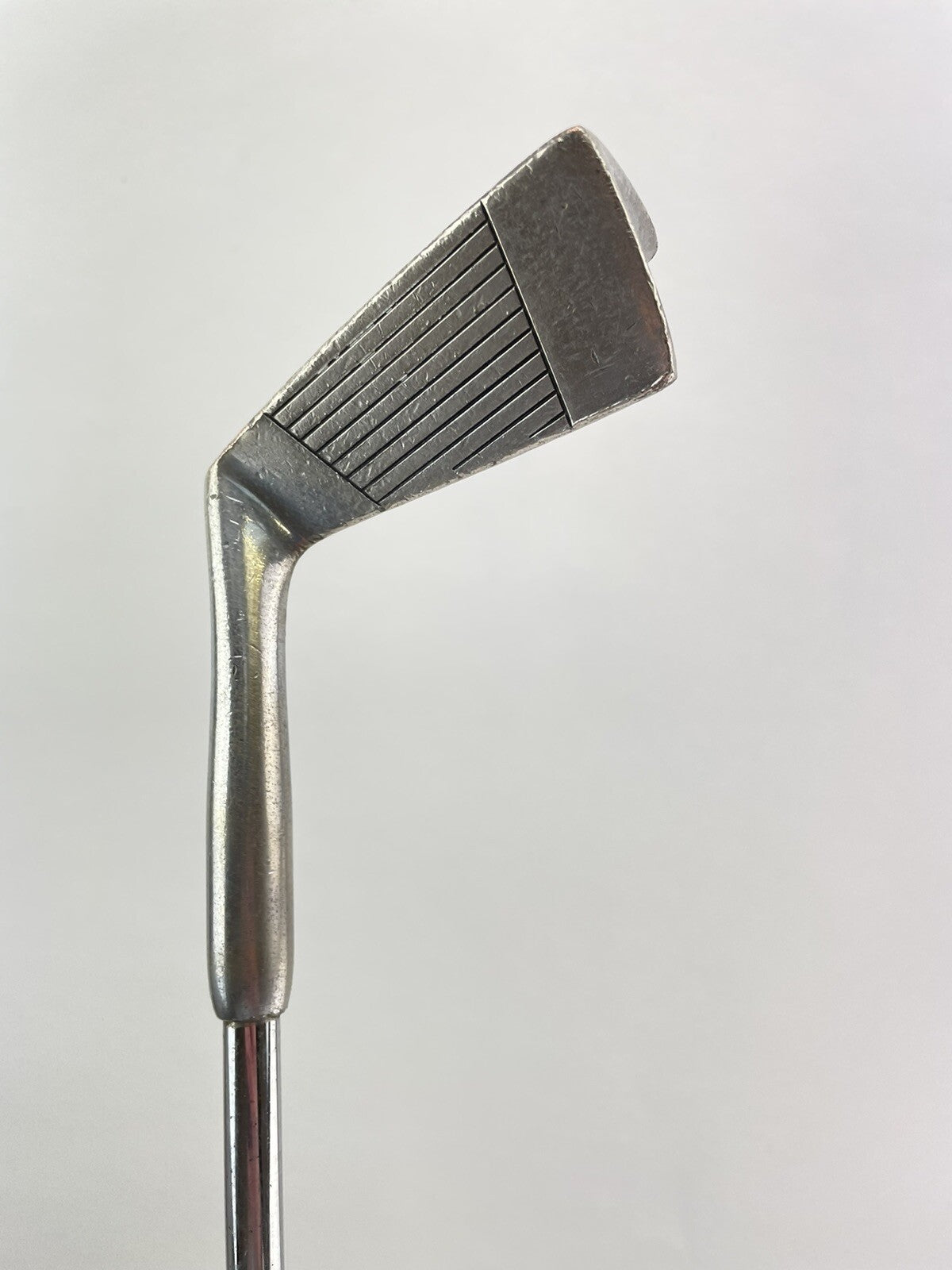 Bronty Golf Chipper MKII Steel Shafted /Right /34.75” /New Grip /214296