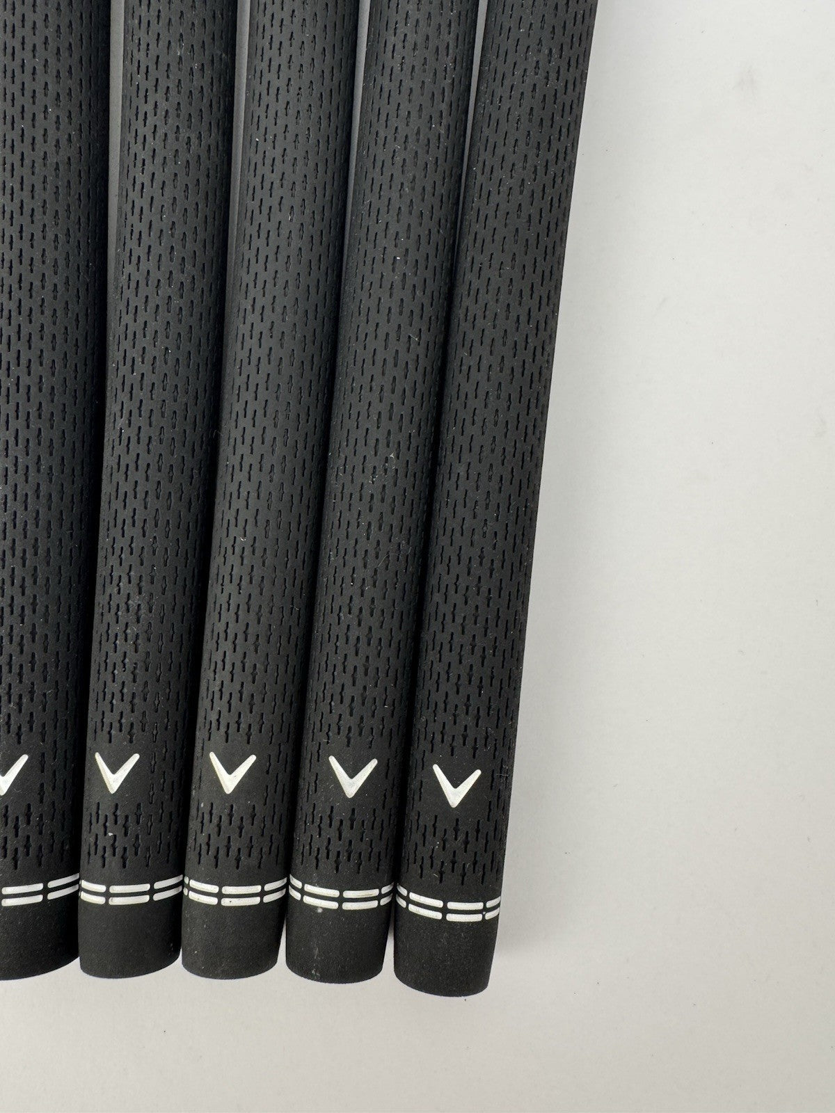 Golf Pride Tour Velvet 360 Soft Grips (5) Midsize /Black /Pulled /356071