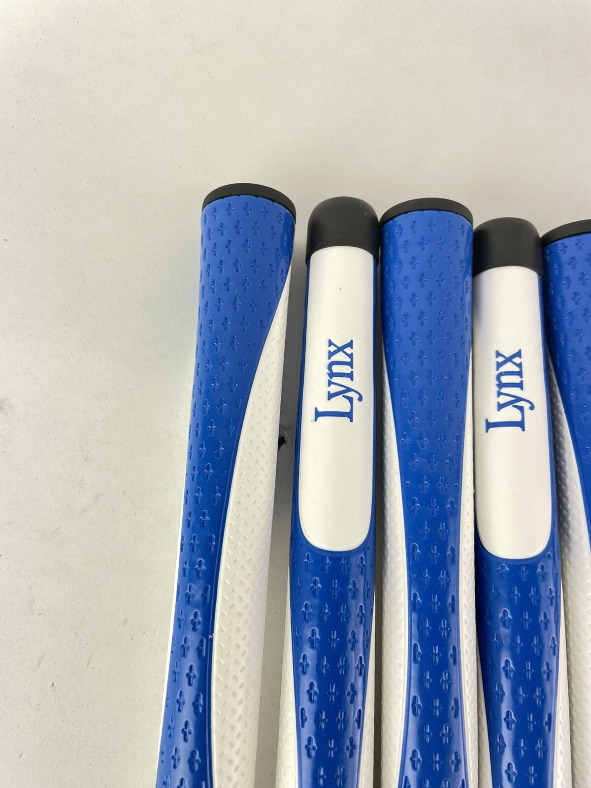 Lynx Golf Grips (10) Ladies Standard /Blue/White /Soft Winn Style /Brand New2