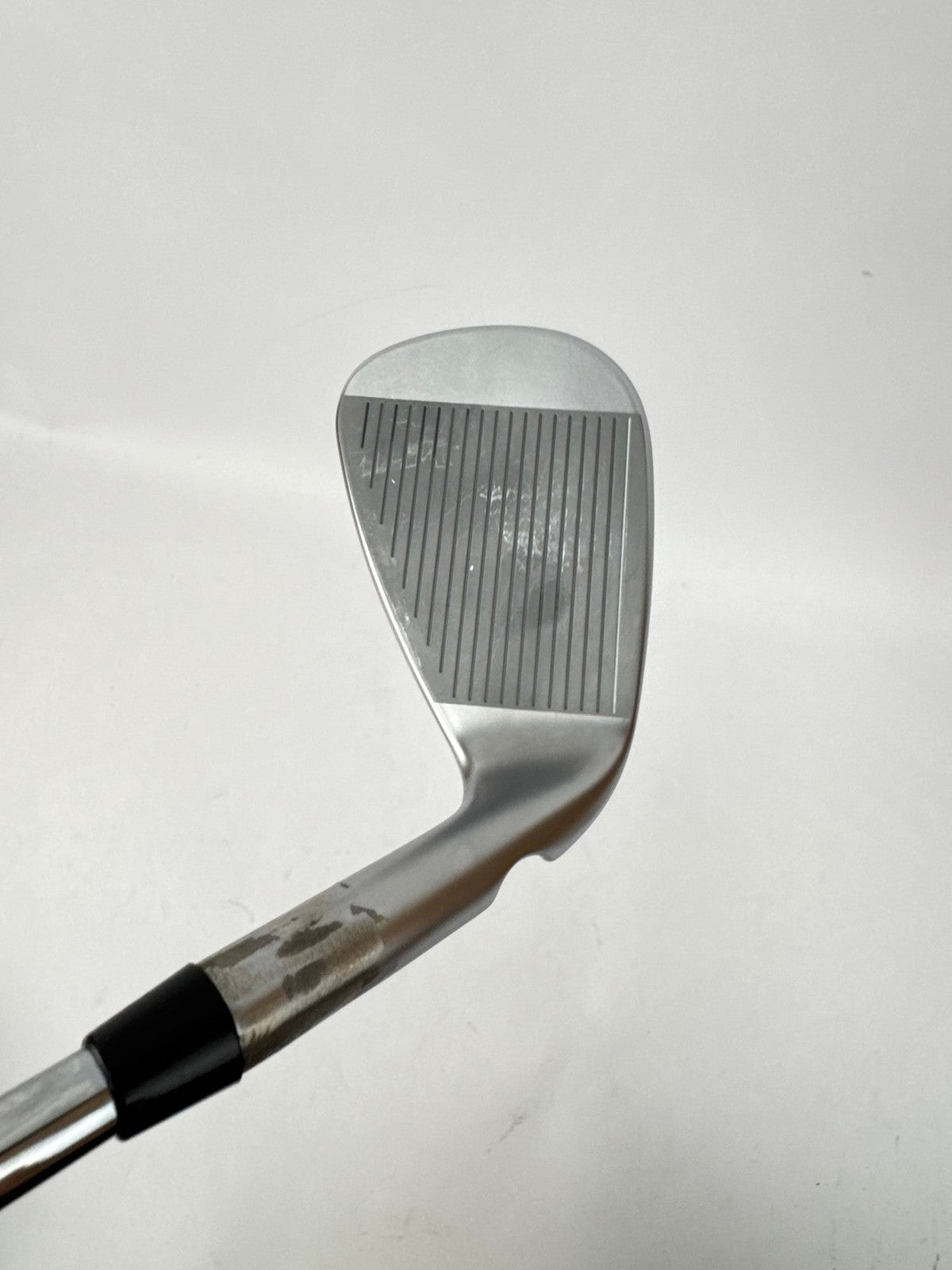 Ping i530 Pitching Wedge Steel Elevate Mph 95 Regular Flex Left Handed/3626712