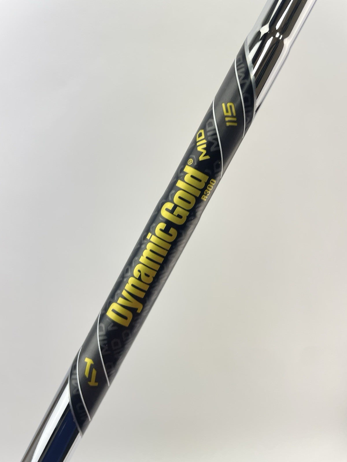 Dynamic Gold Mid 115 Iron Shaft Regular Flex Steel 35 /0.355 Tapered /265692