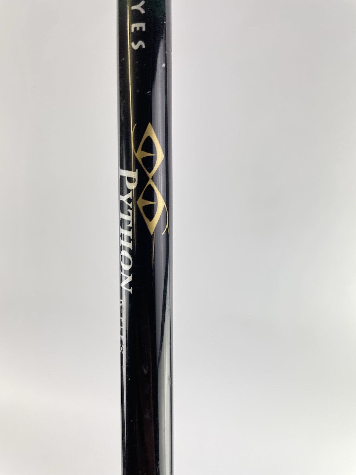 Snake Eyes 4 Iron Python Regular Graphite /Right Handed /New Grip /1030315