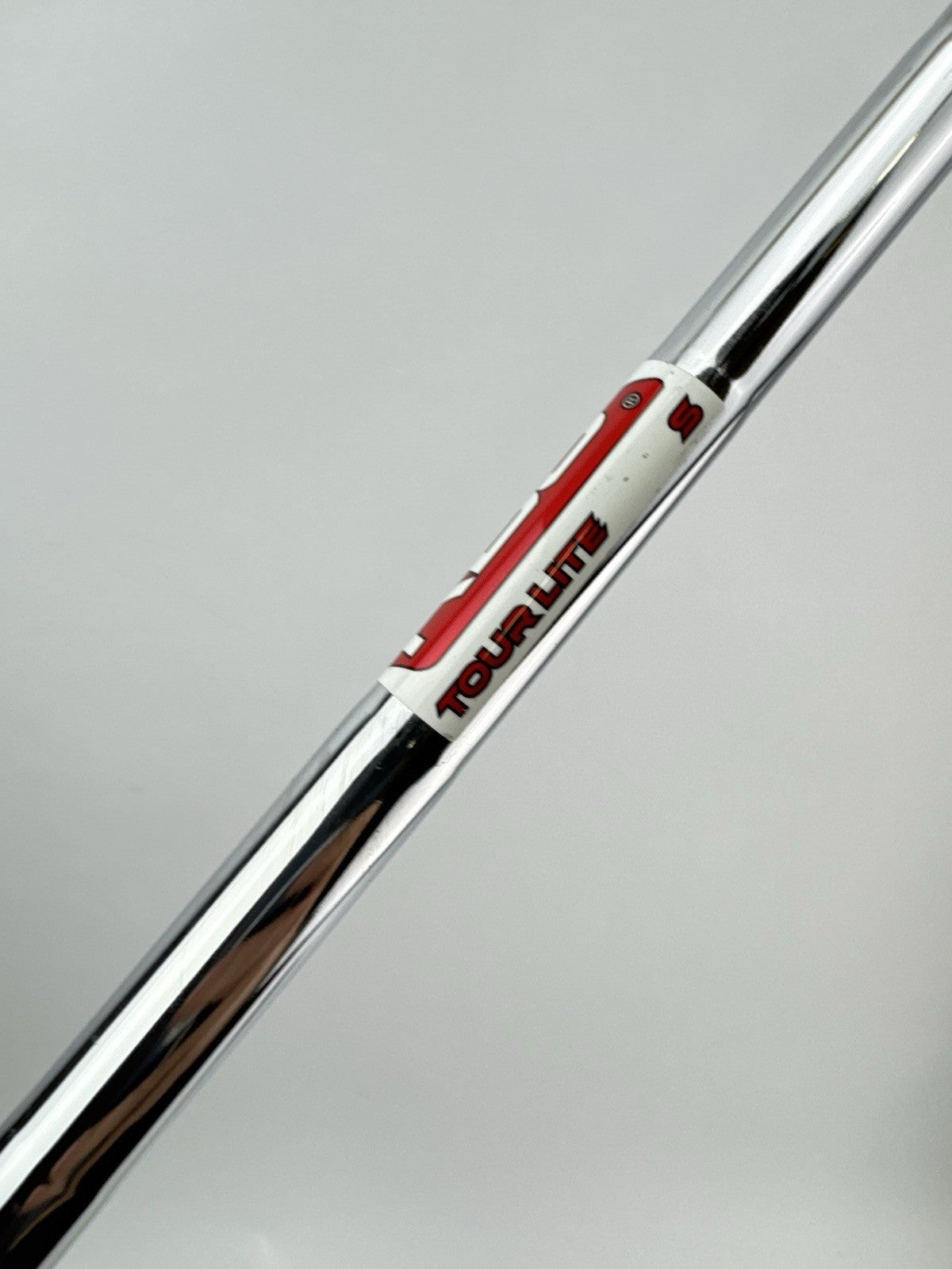 KBS Tour Lite Iron Shaft Stiff Flex Steel 35.75” /0.370 Parallel /307823