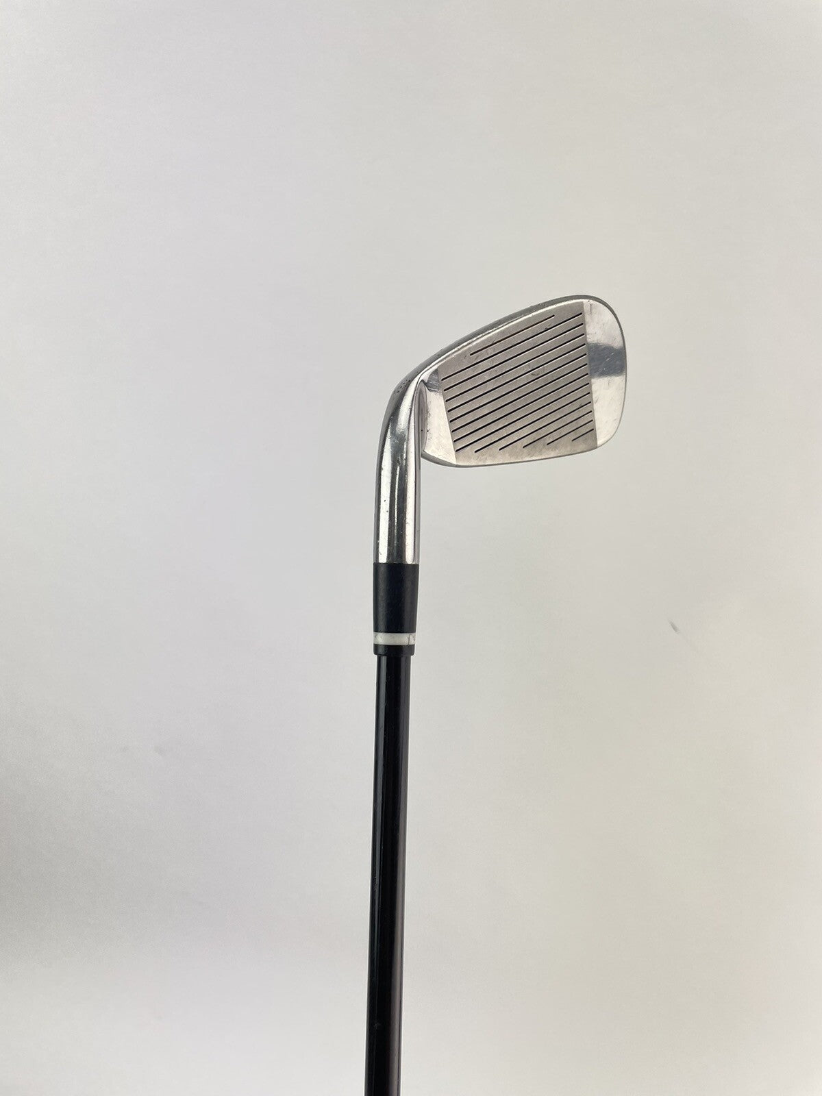 MD Golf 5 Iron BlackHawk Regular Flex Graphite /Right Hand /New Mid Grip /189796