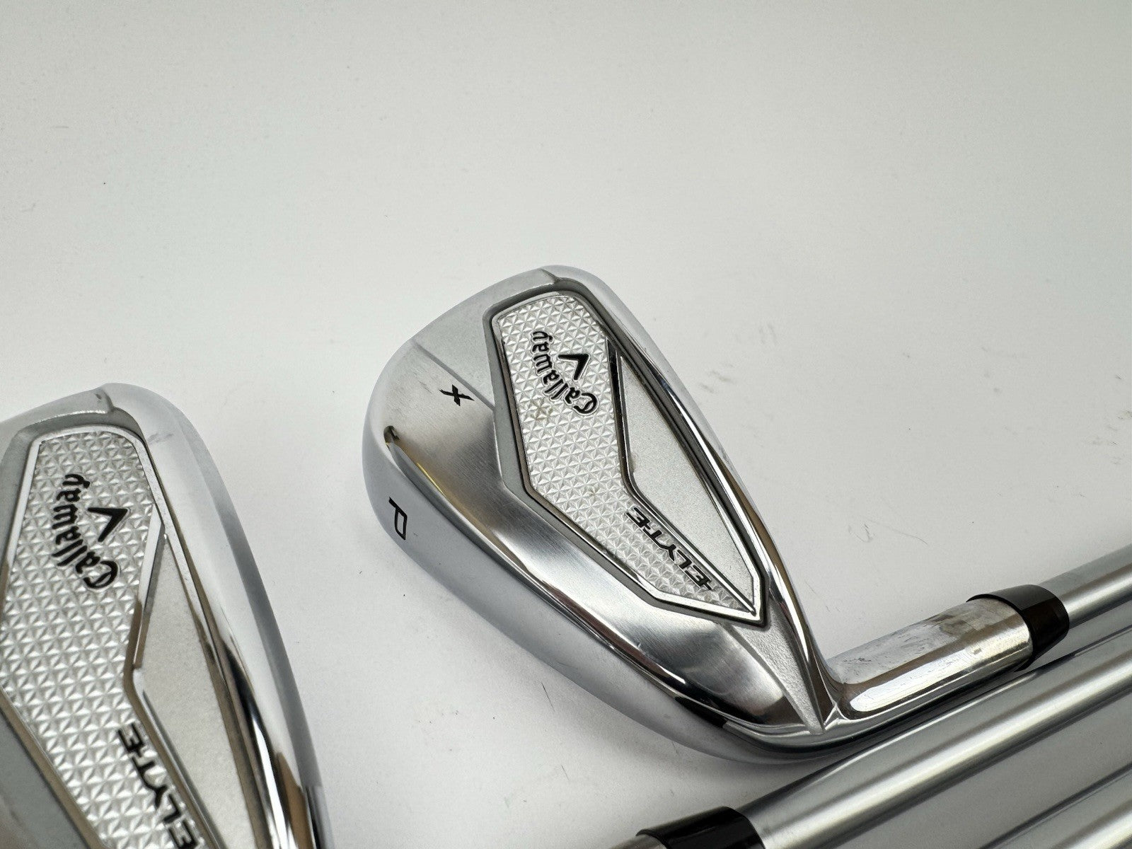 Callaway Elyte X Irons 6,8+PW Left Handed Aldila Rogue Regular Graphite /325753
